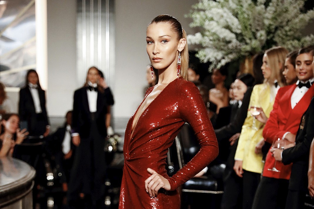 Белла Хадид на шоу Ralph Lauren Fall 2019