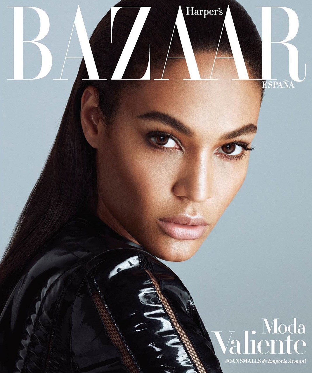 На обложке журнала Harper's Bazaar Espana, октябрь 2016 г.
