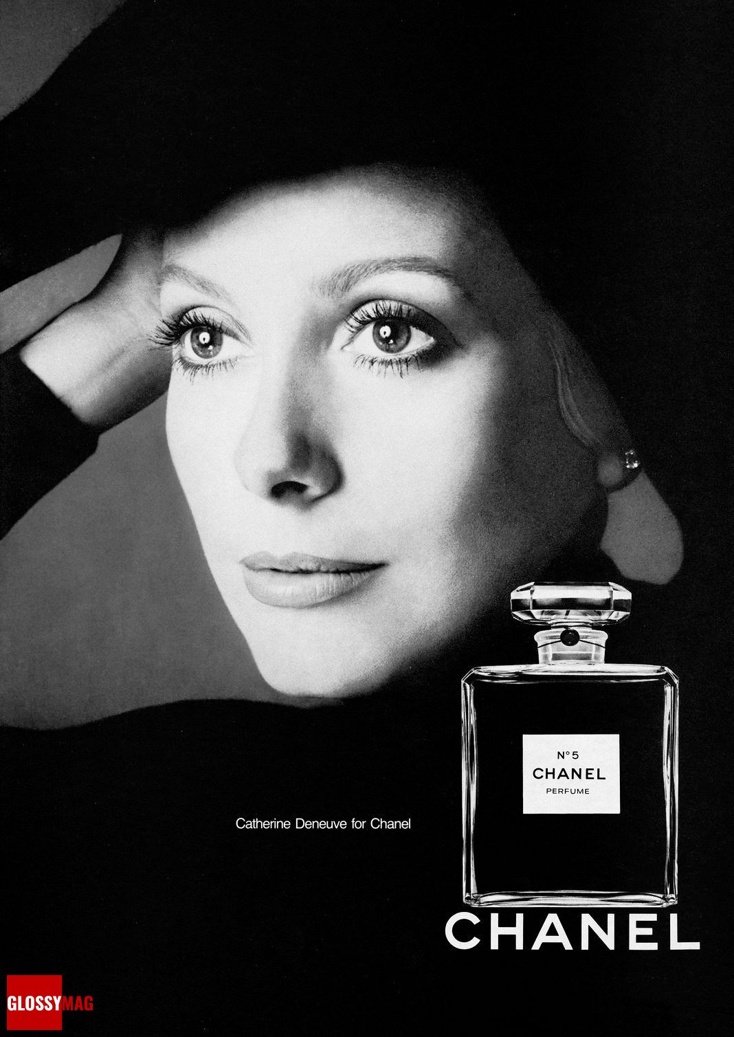 Актриса Катрин Денев в рекламной кампании Chanel N°5, 1972 г. Катрин Денев в рекламной кампании Chanel N°5, 1972 г.