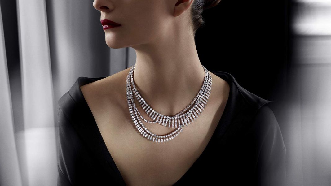 Chanel, колье из коллекции 1932 Collection, вдохновленное классическим колье «Бахрома»
