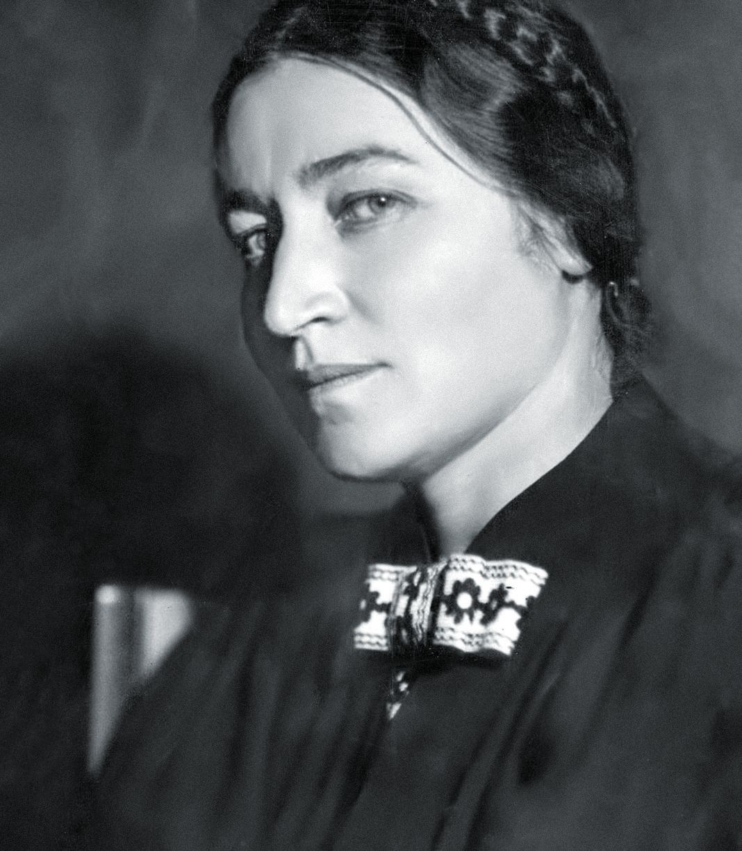 Полина Жемчужина, жена российского дипломата Вячеслава Молотова Полина Жемчужина, жена российского дипломата Вячеслава Молотова