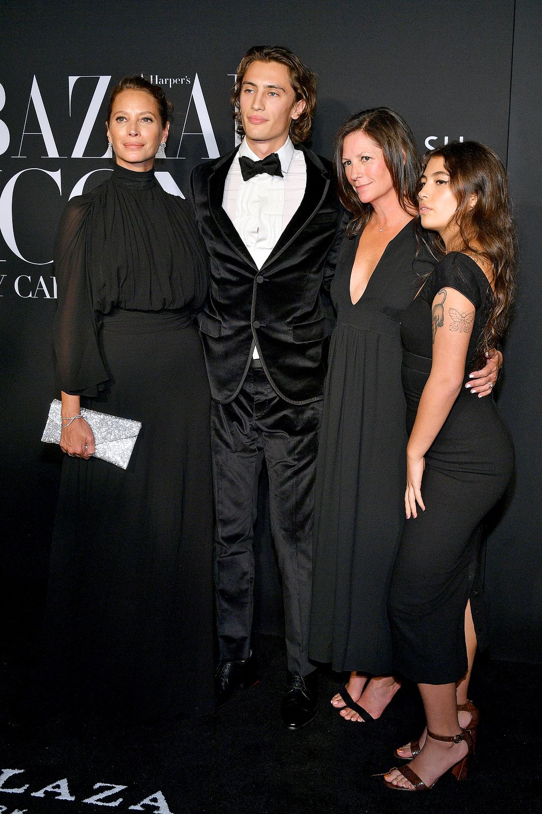 Кристи Тарлингтон на Harper's Bazaar ICONS.