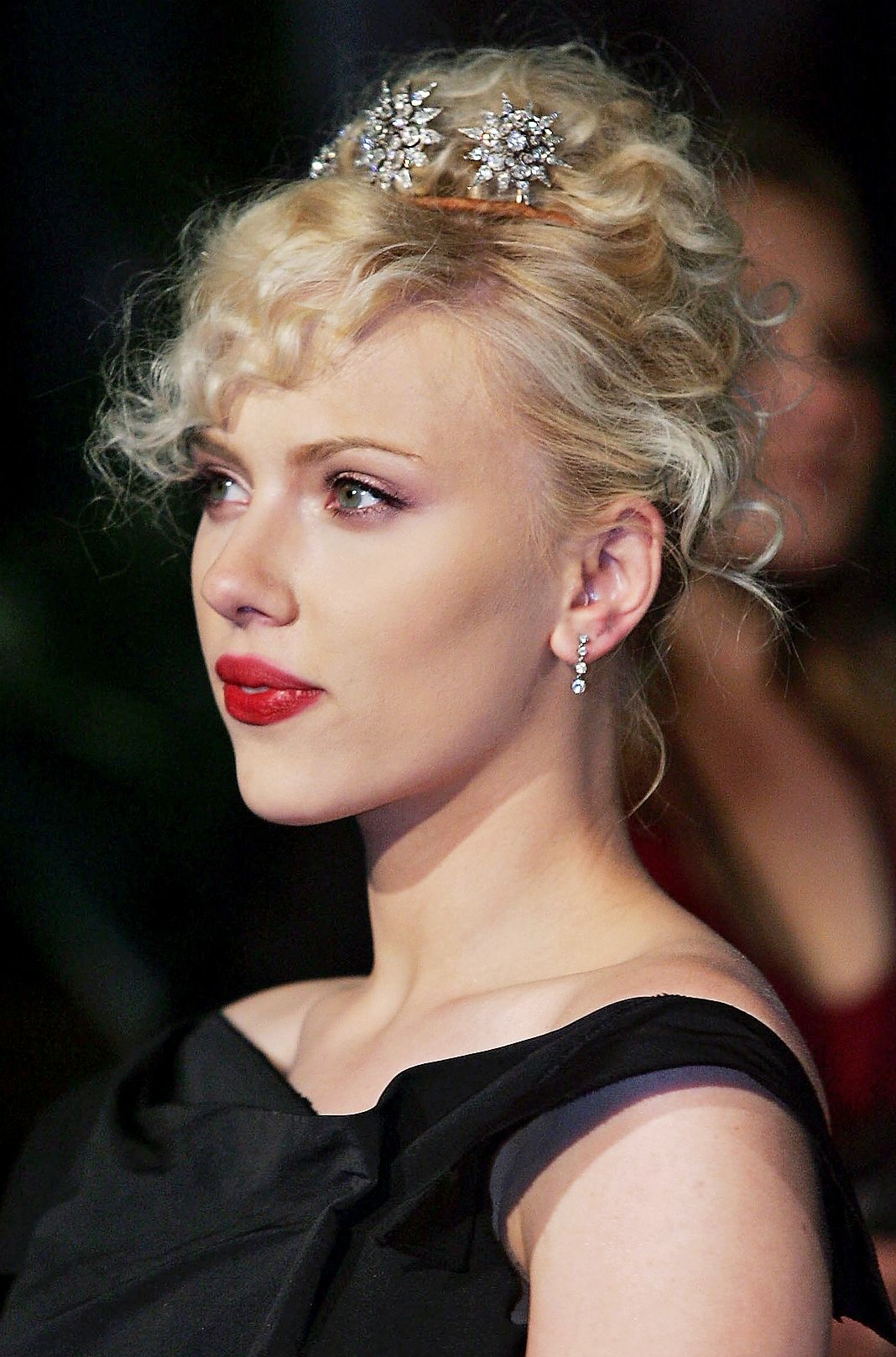 Скарлетт Йоханссон на оскаровской вечеринке Vanity Fair 2005