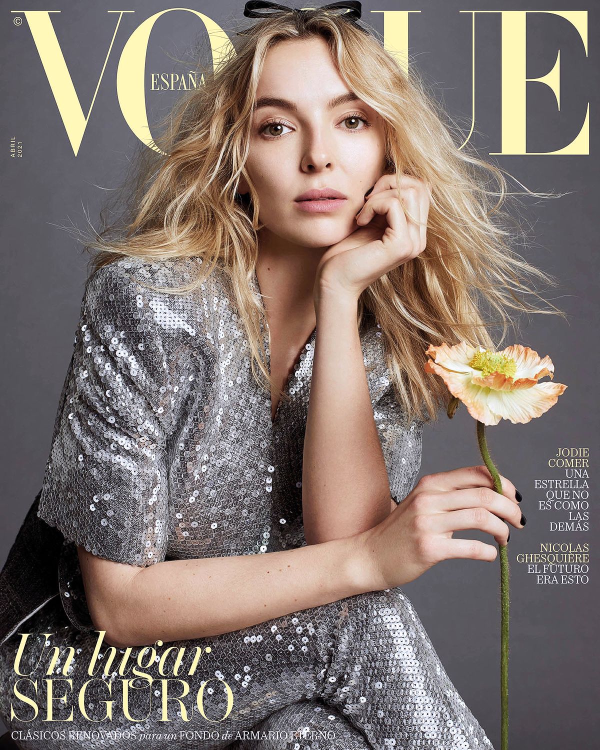Джоди Комер на обложке журнала Vogue Spain