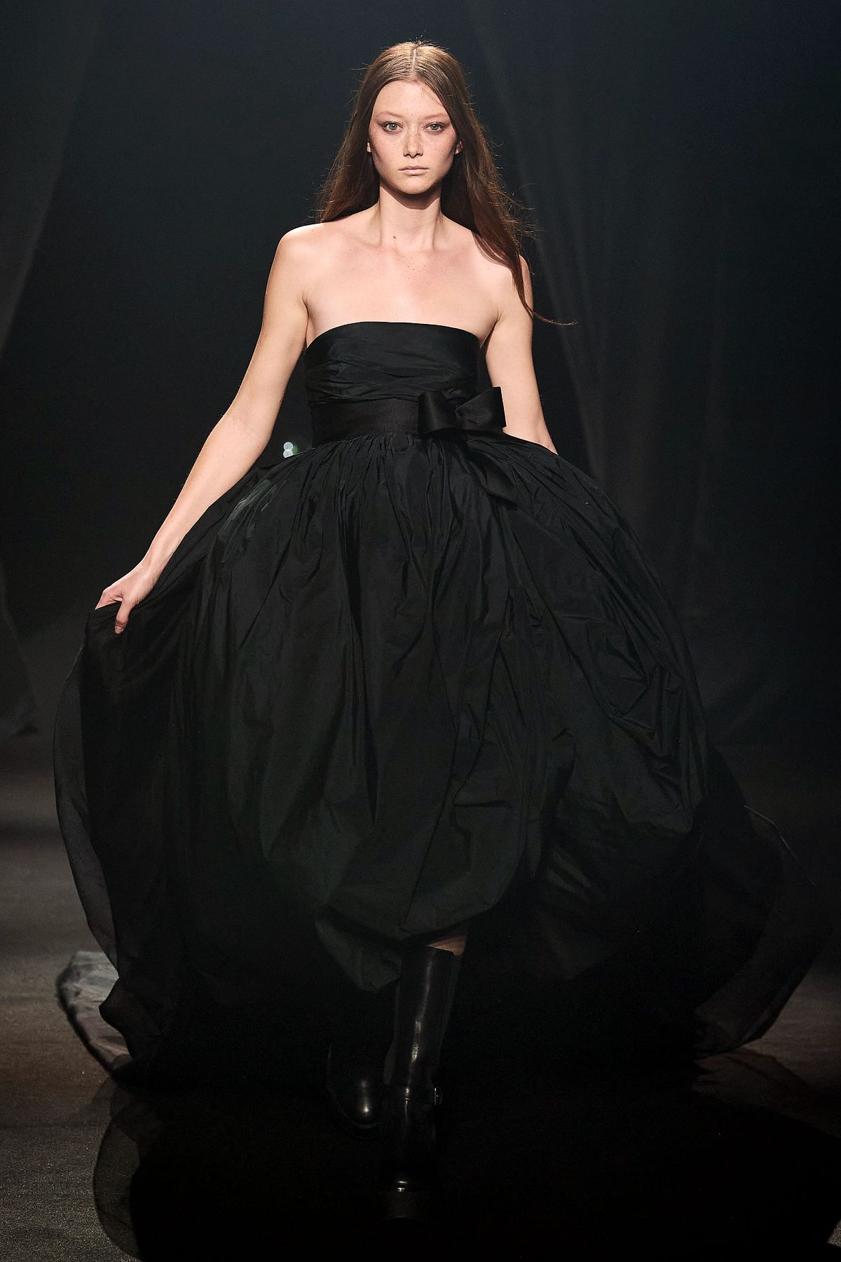 Giambattista Valli, дизайнер Джамбаттиста Валли на шоу «Love Brings Love»