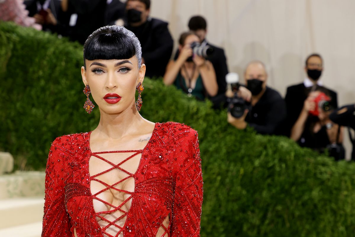 Меган Фокс на балу Института костюма Met Gala 2021 «In America: A Lexicon Of Fashion»