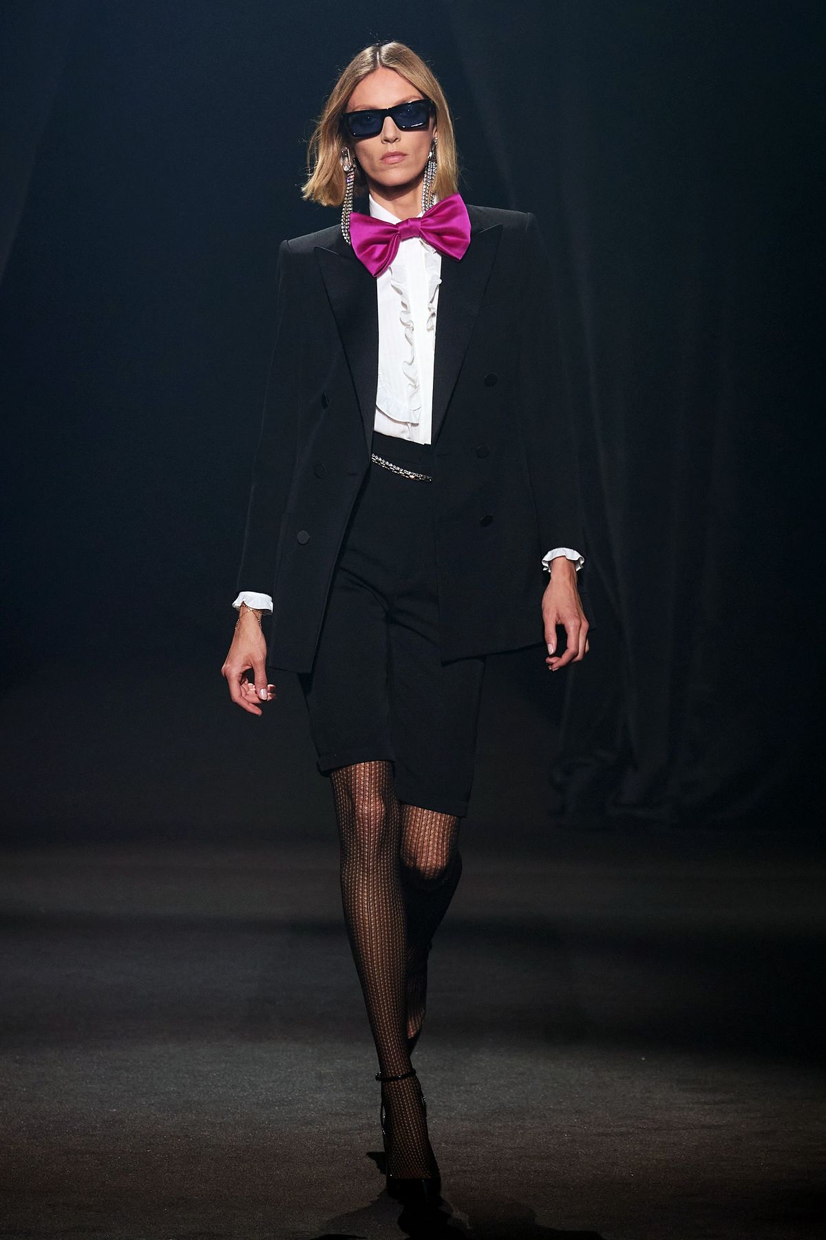 Saint laurent, дизайнер Энтони Ваккарелло на шоу «Love Brings Love»