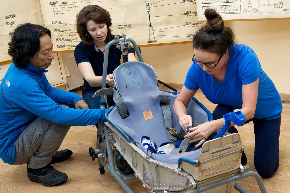 Сара Брайтман готовится к запланированной поездке на Международную космическую станцию, 10 марта 2015 г. Сара Брайтман готовится к запланированной поездке на Международную космическую станцию