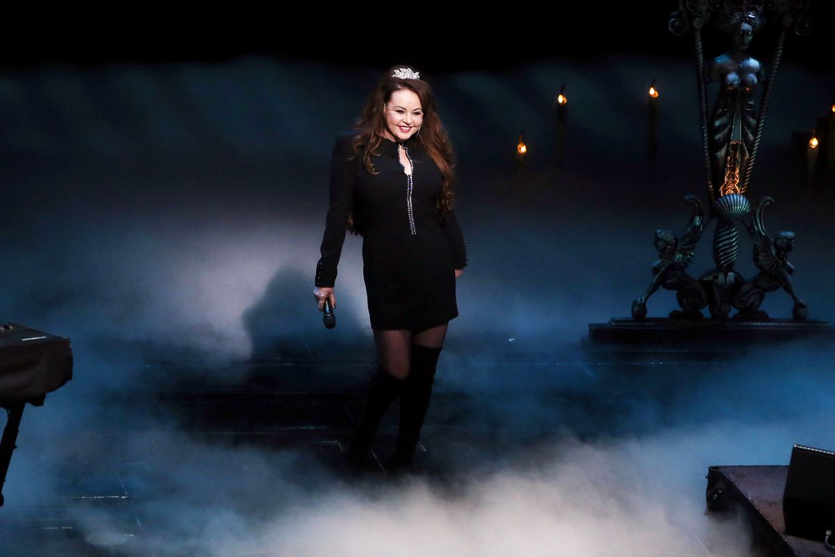 Сара Брайтман на 30-летии бродвейского «Призрака оперы» в театре «Маджестик» в Нью-Йорке, 25 января 2018 г. Сара Брайтман на 30-летии бродвейского «Призрака оперы» в театре «Маджестик»