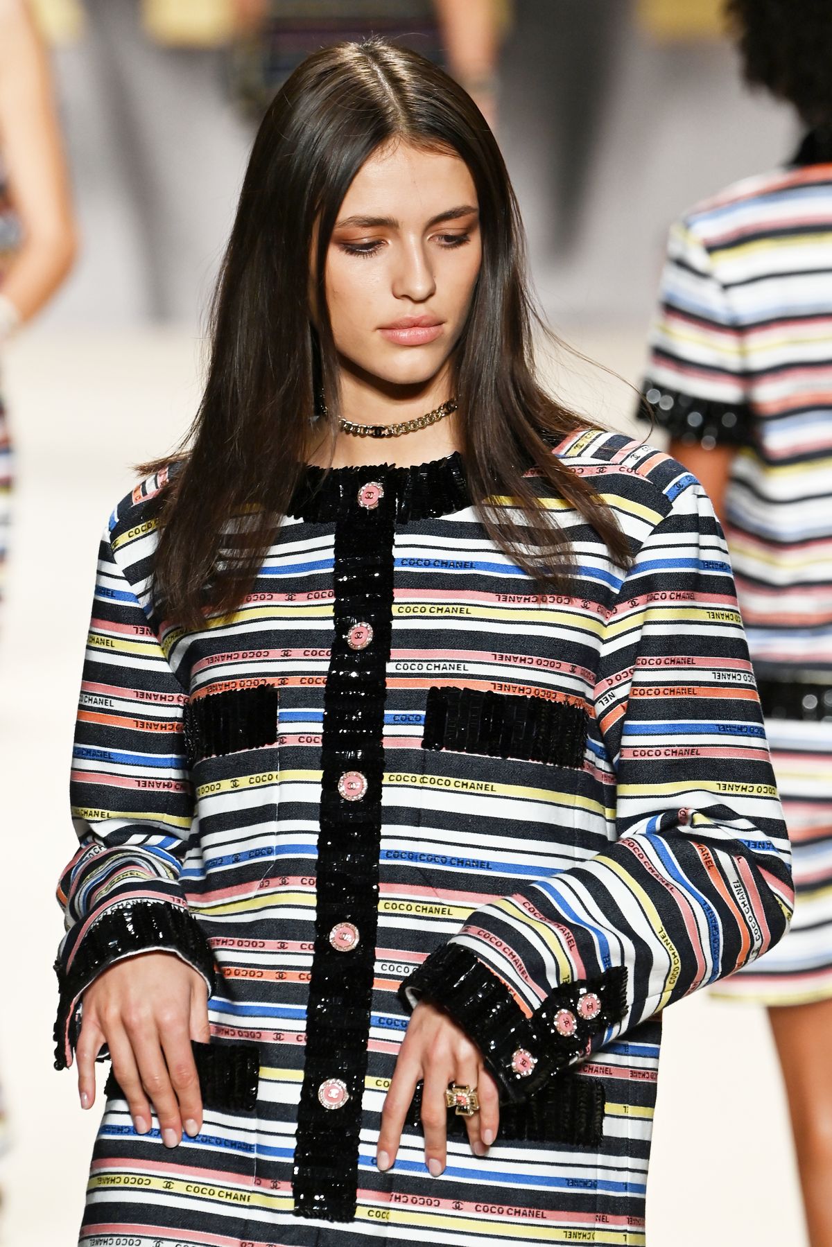 Крупным планом: детали шоу Chanel Весна/Лето 2022, фото 19 Шоу Chanel Весна/Лето 2022, фото 19