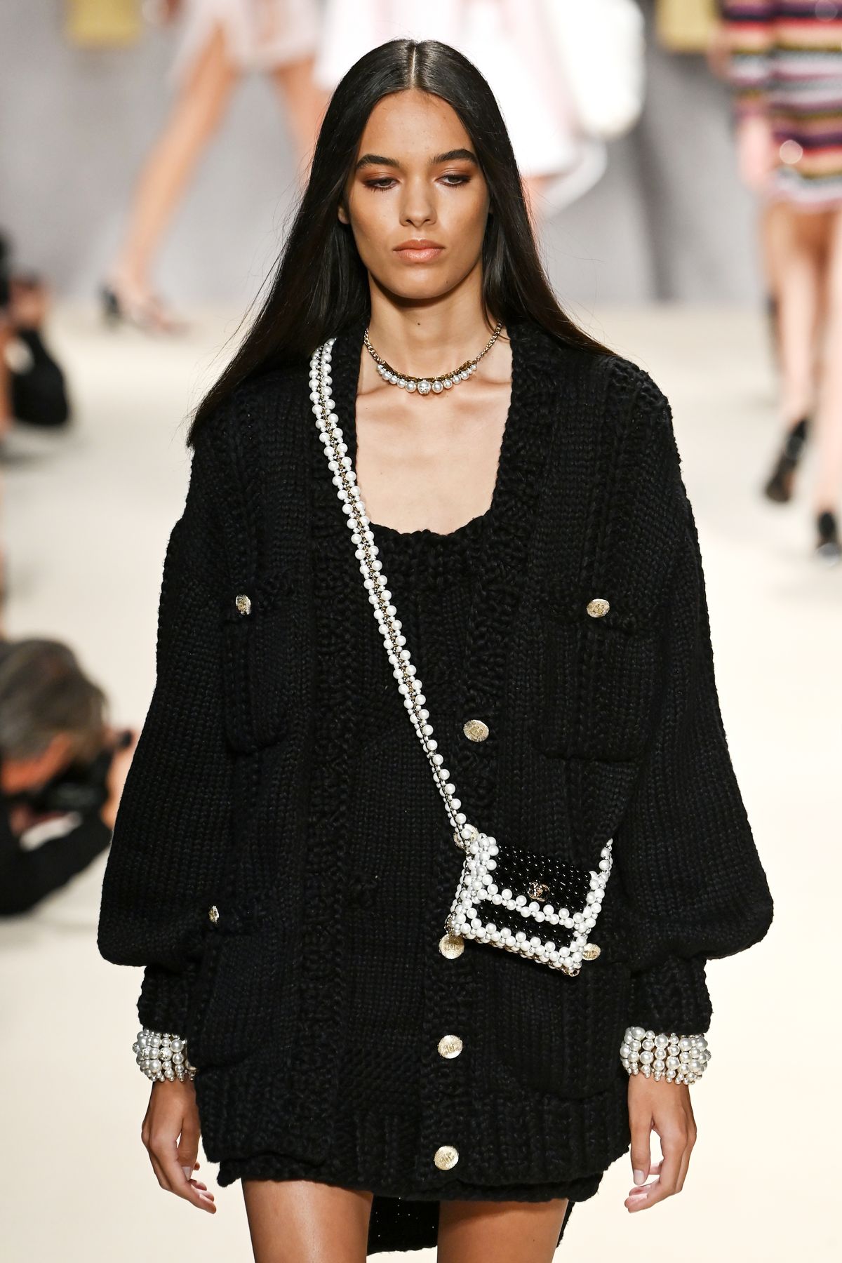 Крупным планом: детали шоу Chanel Весна/Лето 2022, фото 21 Шоу Chanel Весна/Лето 2022, фото 21