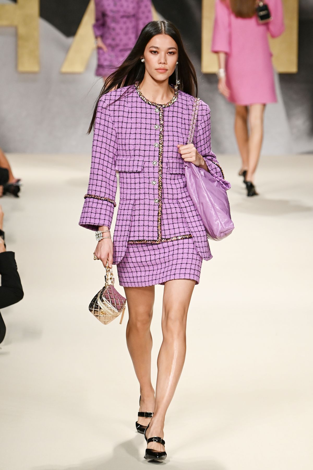 Крупным планом: детали шоу Chanel Весна/Лето 2022, фото 31 Шоу Chanel Весна/Лето 2022, фото 31