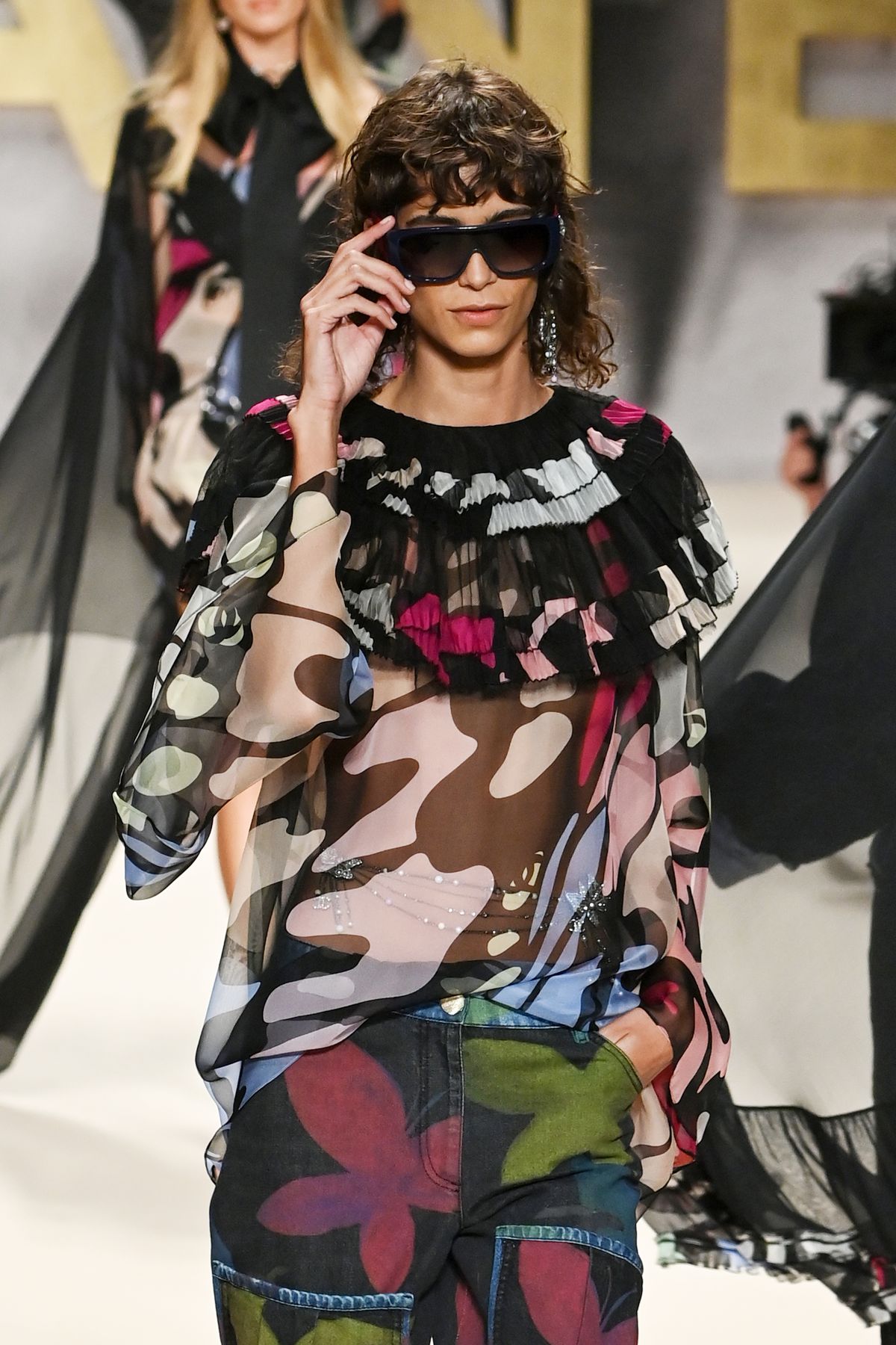 Крупным планом: детали шоу Chanel Весна/Лето 2022, фото 35 Шоу Chanel Весна/Лето 2022, фото 35