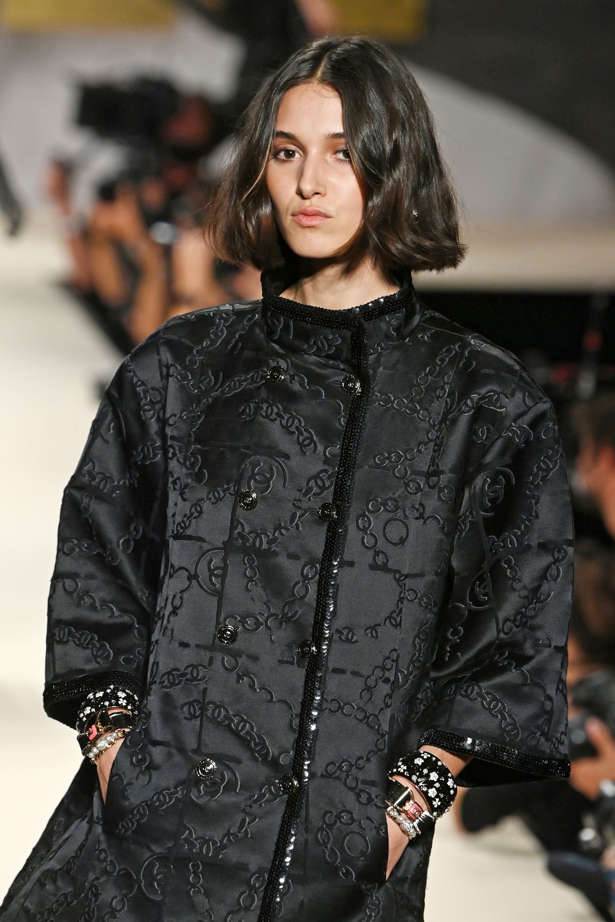 Крупным планом: детали шоу Chanel Весна/Лето 2022, фото 36 Шоу Chanel Весна/Лето 2022, фото 36