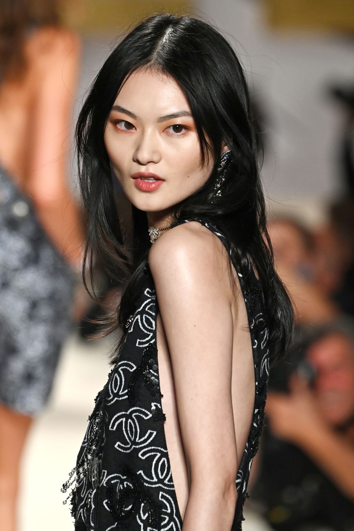 Крупным планом: детали шоу Chanel Весна/Лето 2022, фото 40 Шоу Chanel Весна/Лето 2022, фото 40