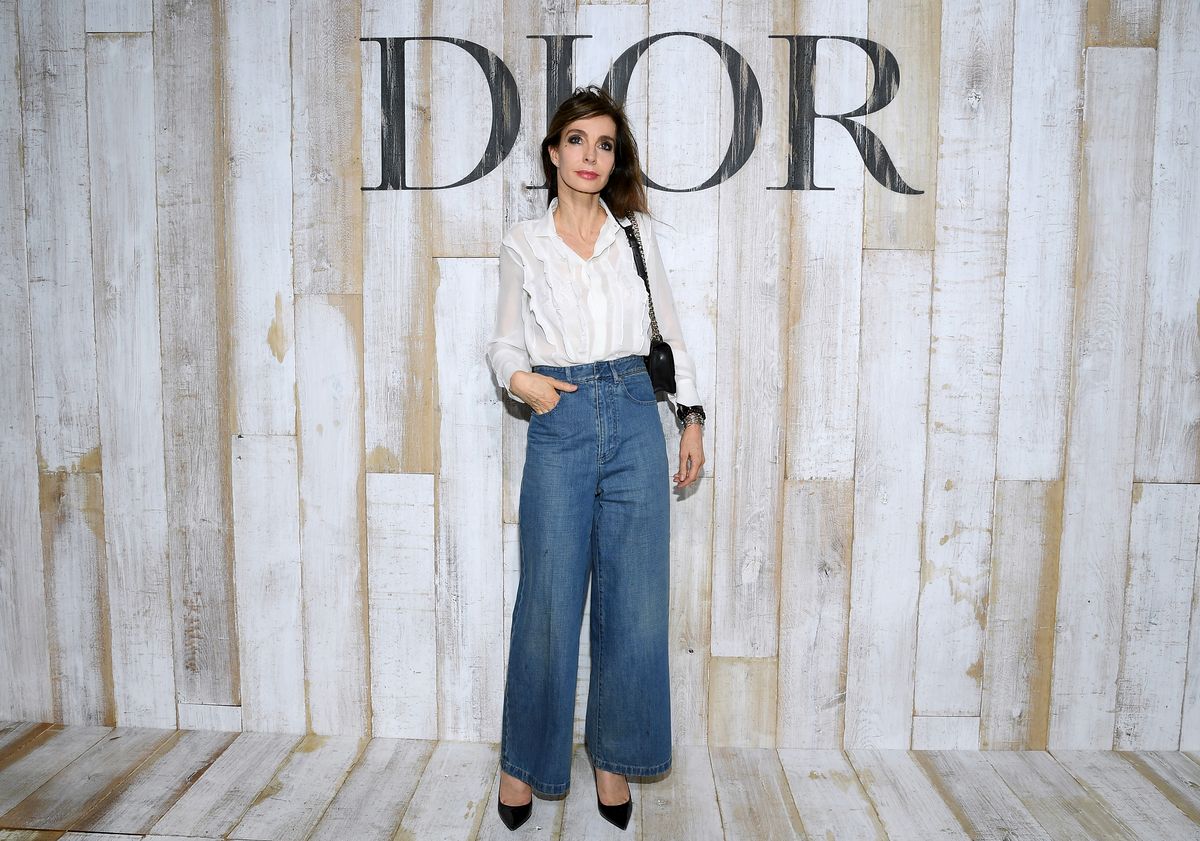 Анн Парийо на фотосессии во время круизной коллекции Christian Dior Couture в Шантильи, 25 мая 2018 г. Анн Парийо на шоу Christian Dior Couture S/S19 Cruise Collection