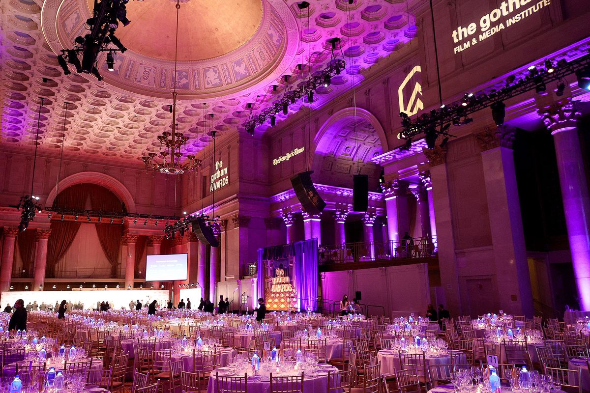 Церемония вручения премий Gotham Awards 2021 в Нью-Йорке, 29 ноября 2021 г., фото 1 Церемония вручения премий Gotham Awards 2021, фото 1