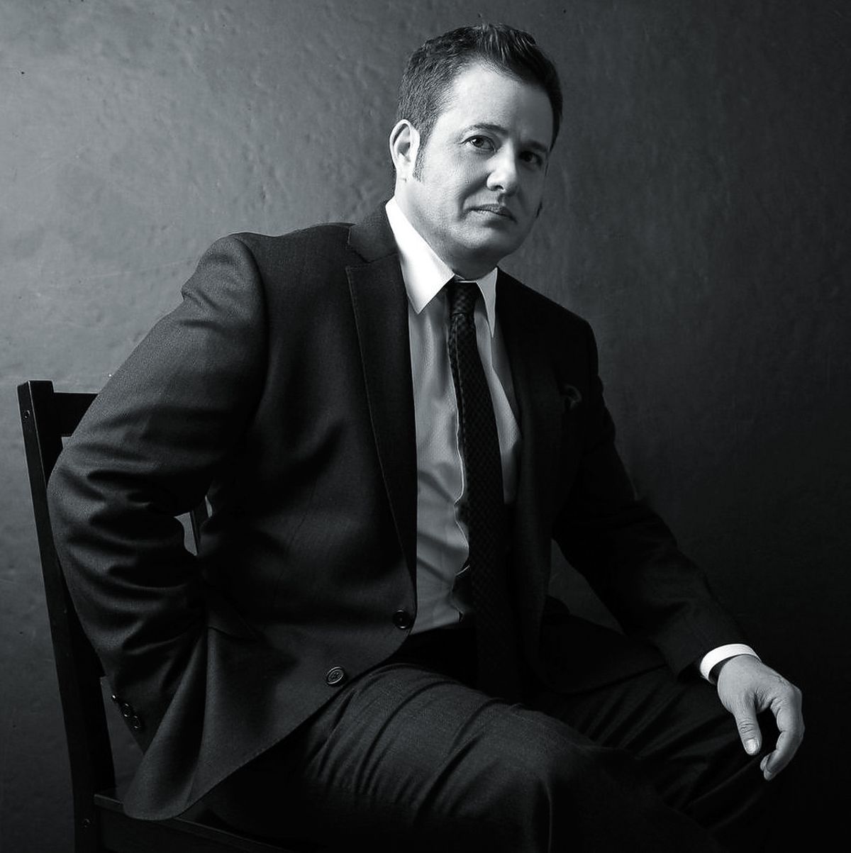 Чез Боно после операции