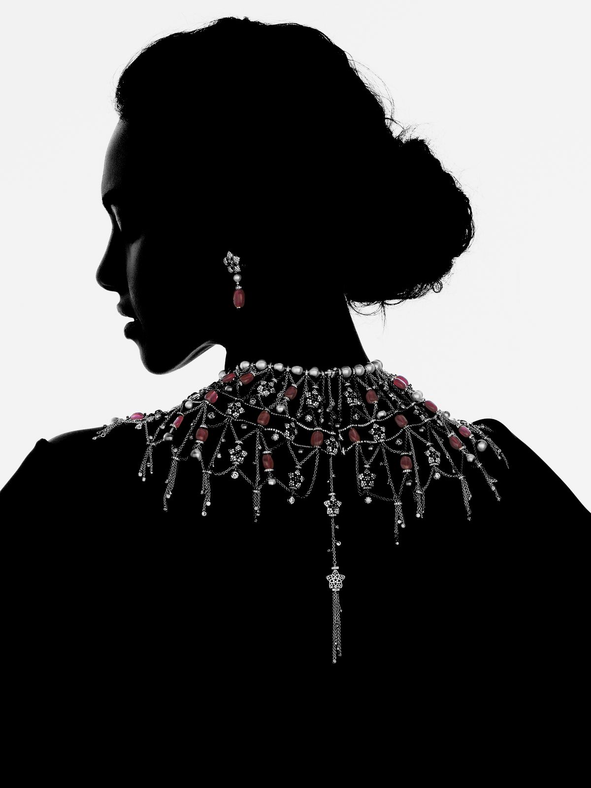 Приянка Чопра представила ювелирную коллекцию Jannah Bvlgari, фото 5
