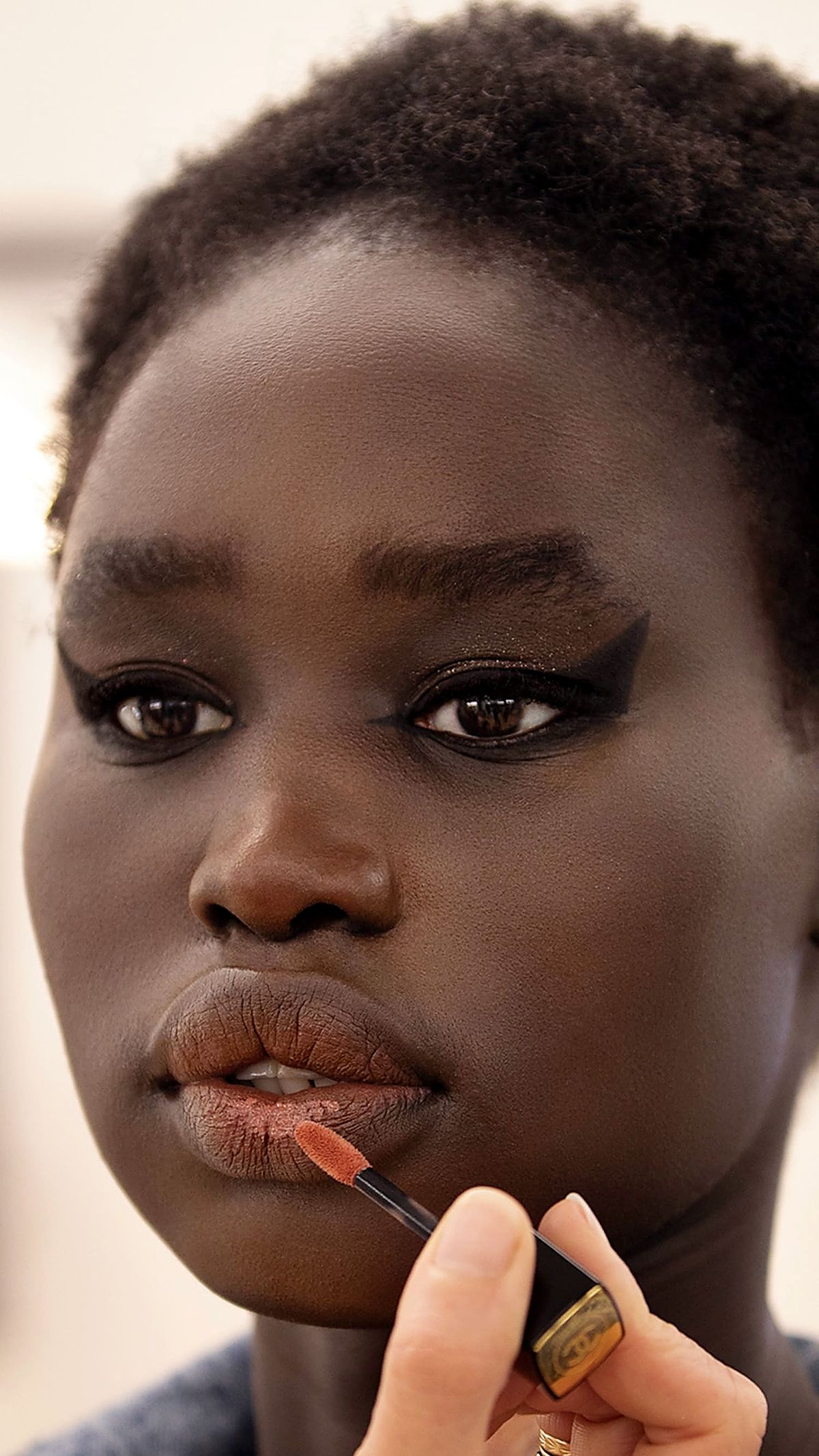 Как создавался макияж для шоу Chanel Métiers d'art 2021/22, фото 2