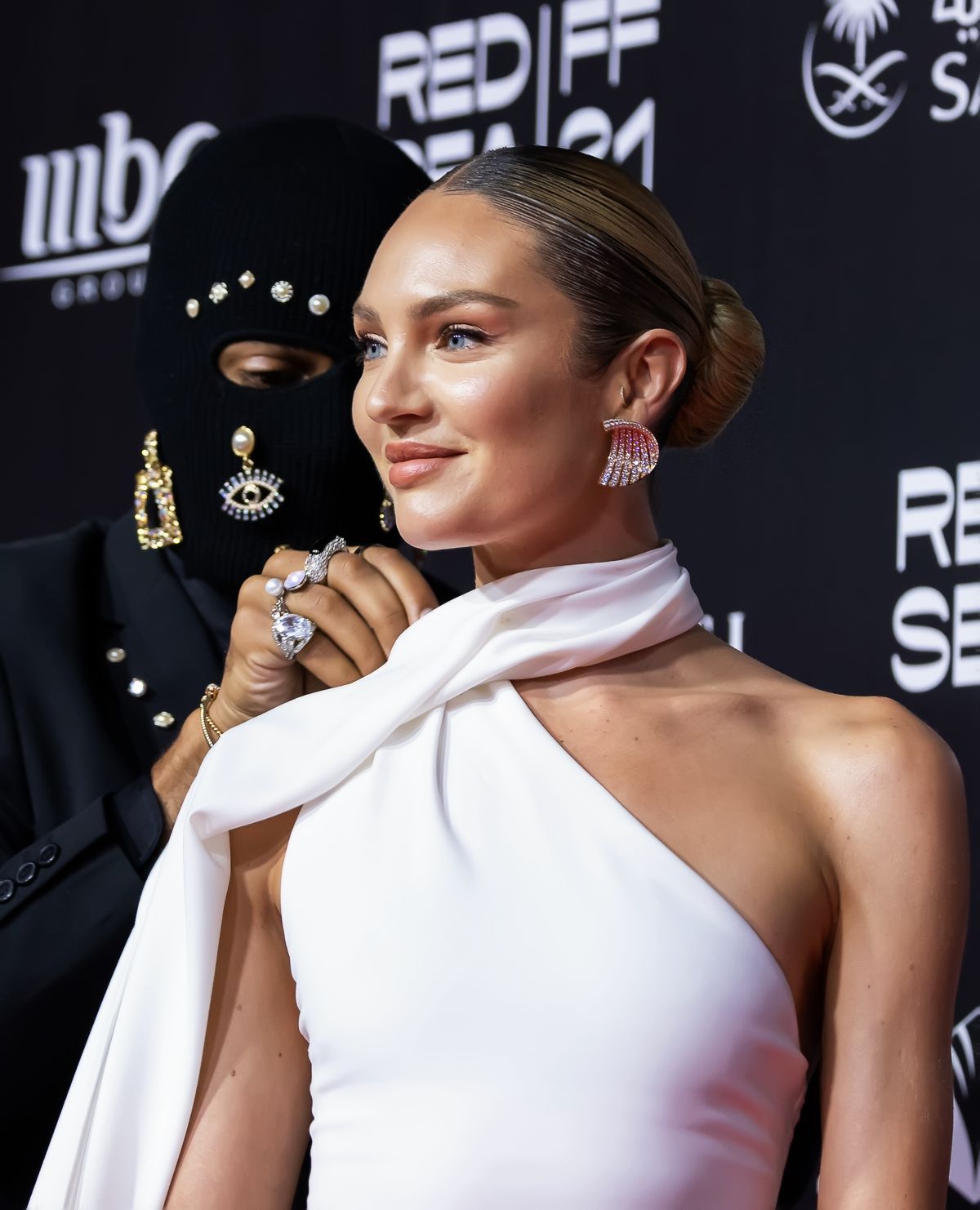 Кэндис Свейнпол на премьере фильма «Сирано» в рамках Международного кинофестиваля Red Sea International Film в Джидде, 6 декабря 2021 г., фото 2 Кэндис Свейнпол на премьере фильма «Сирано» в рамках Международного кинофестиваля Red Sea International Film, фото 2