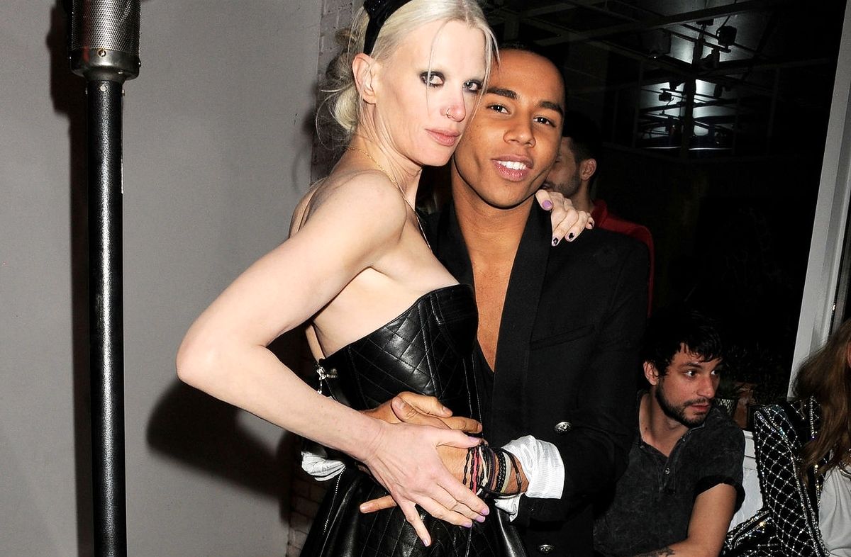 Кристен Макменами и Оливье Рустен на рождественской вечеринке Balmain Katie Grand & Olivier Rousteing LOVE в Лондоне, 18 декабря 2012 г. Кристен Макменами и Оливье Рустен на рождественской вечеринке Balmain Katie Grand & Olivier Rousteing LOVE