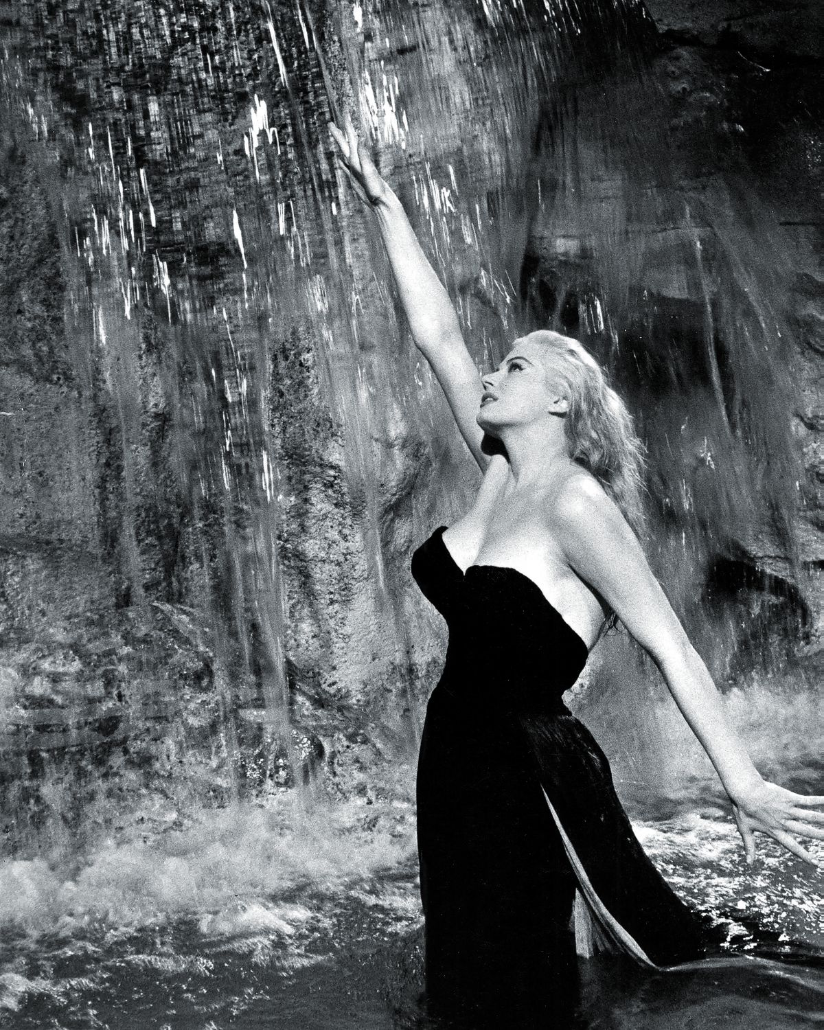 Анита Экберг в роли Сильвии в фильме «La Dolce Vita», 1960 г., фото 2