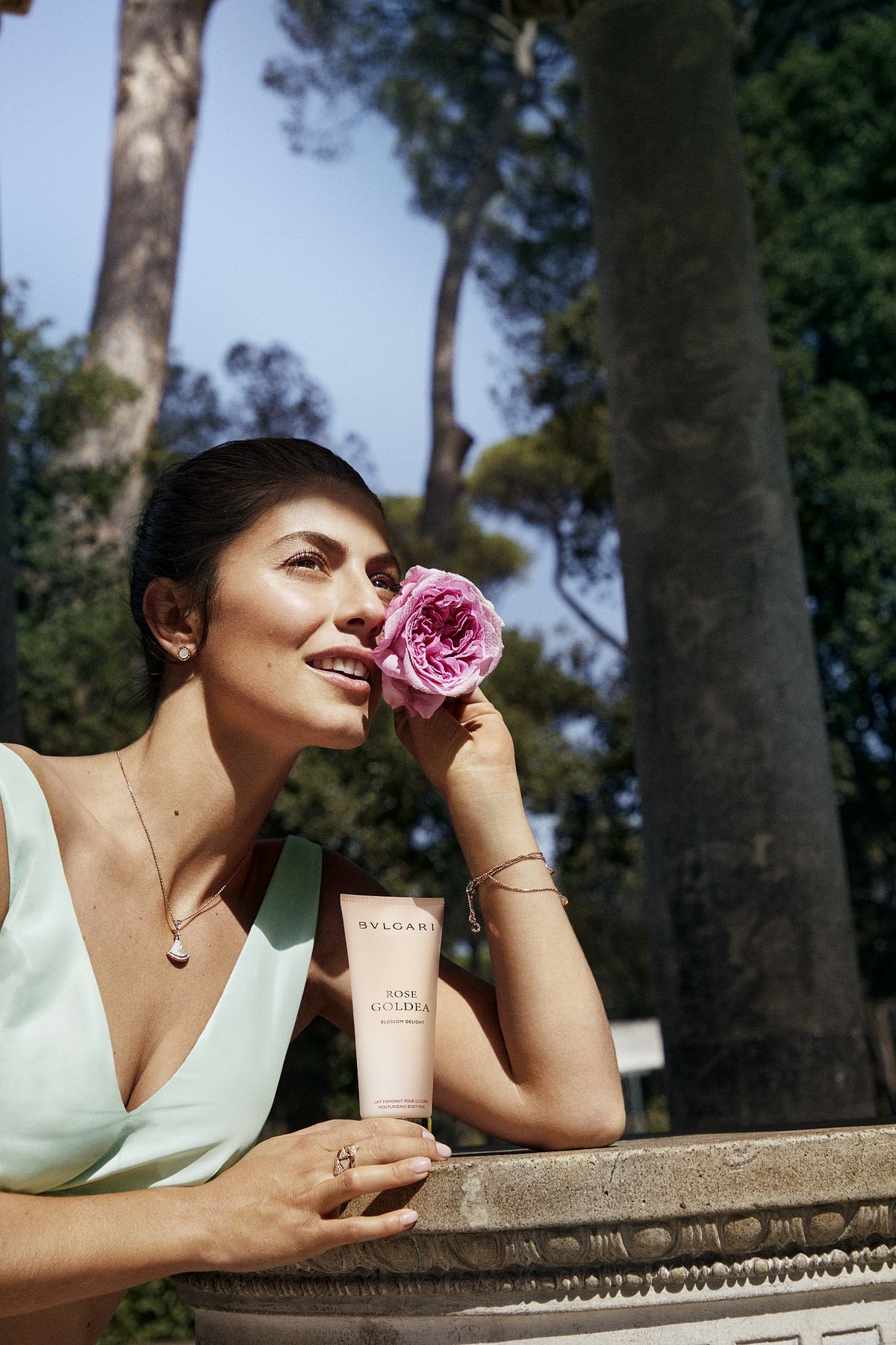 Аромат раскрывающегося бутона розы в новинке Bvlgari Rose Goldea Blossom Delight, фото 3