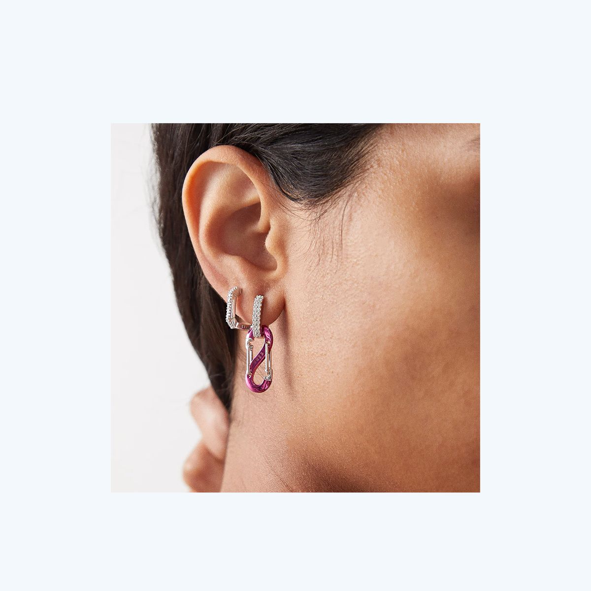 EÉRA, моносерьга, золото, фото 1 EÉRA, моносерьга, золото, бриллианты, фото 1