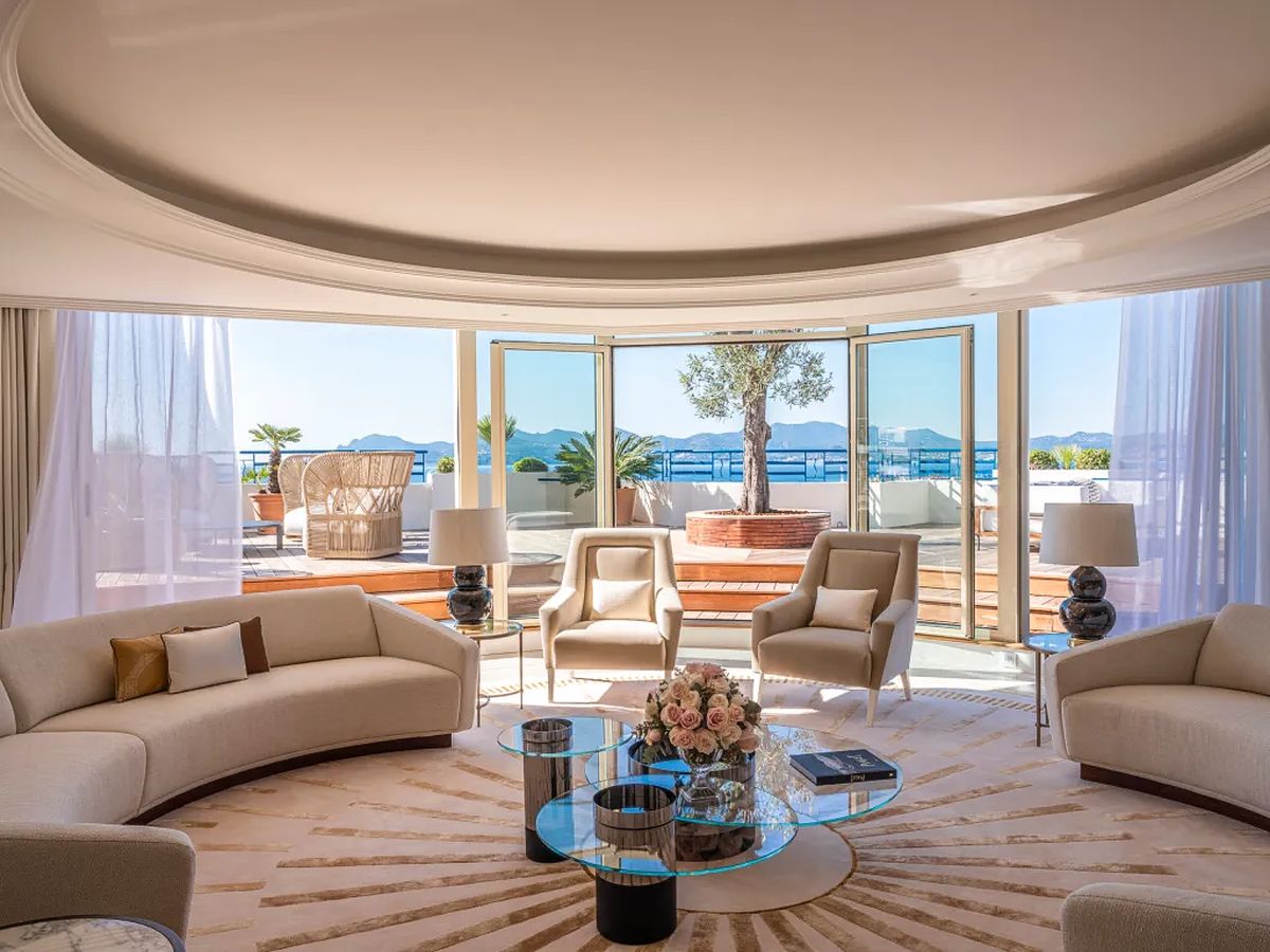 L’Hôtel Martinez, апартаменты Isabelle Huppert и Thierry Frémeaux, Канны, Франция, фото 8 L’Hôtel Martinez, апартаменты Isabelle Huppert и Thierry Frémeaux, Канны, Франция, фото 8
