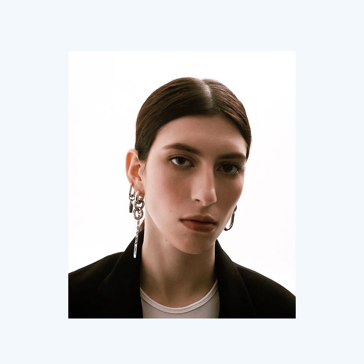 Omut, моносерьга «Single», сталь, фото 1 Omut, моносерьга «Single», сталь, родий, фото 1