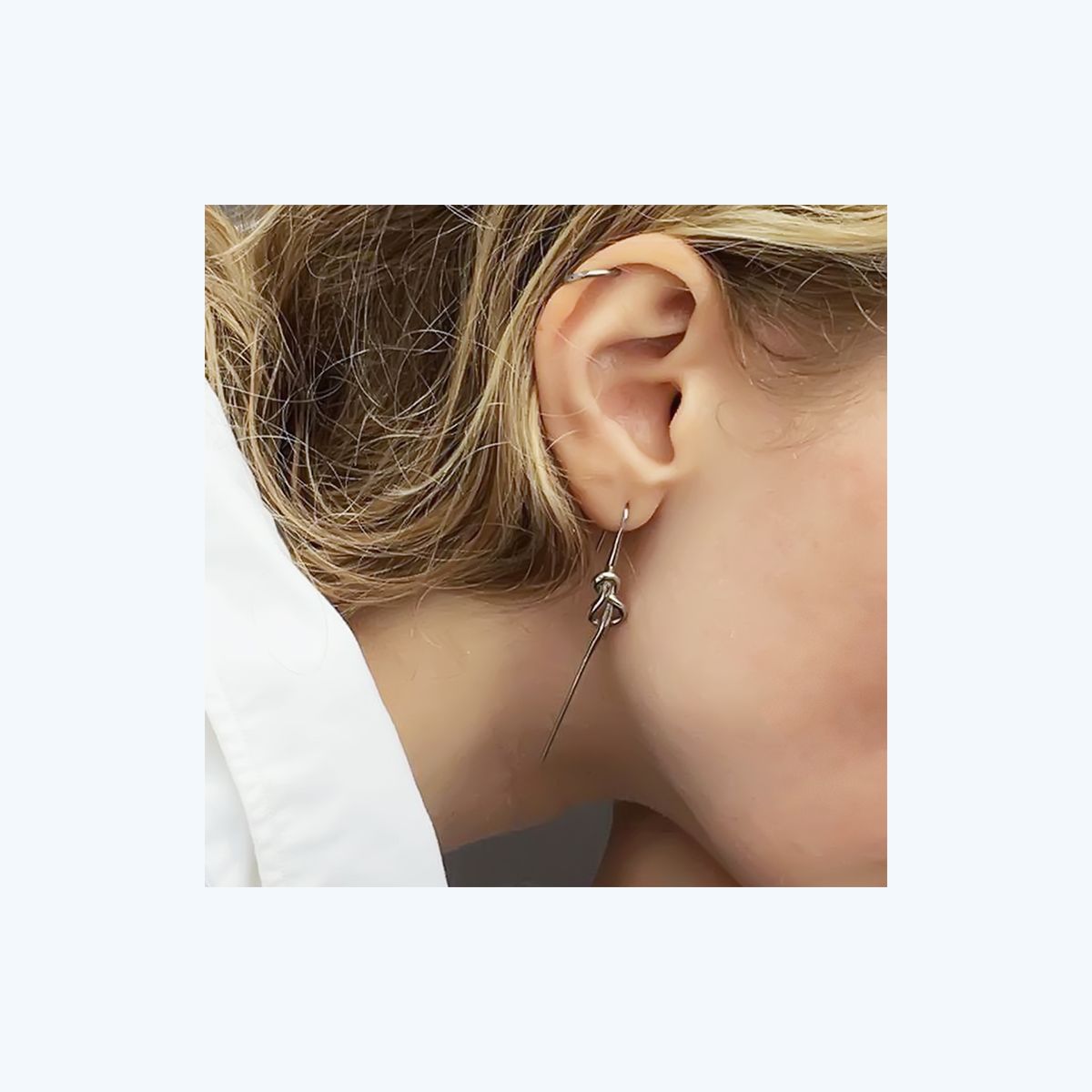 Omut, моносерьга «Single», сталь, фото 1 Omut, моносерьга «Single», сталь, родий, фото 1