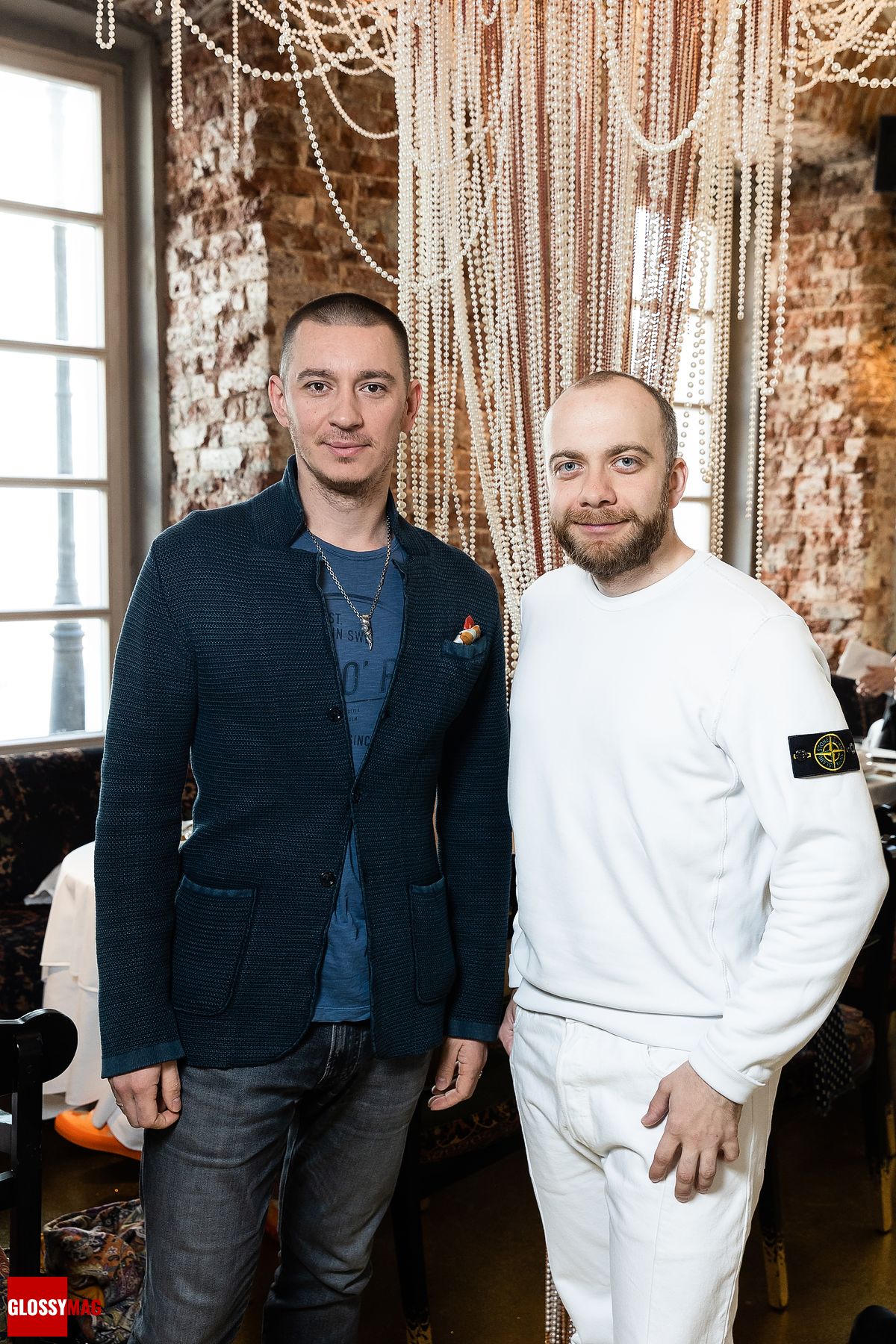 Андрей Золотов и Павел Камин на презентации солнцезащитных очков Oxana Gresso x Subterranei в ресторане «Гвидон», 20 мая 2022 г.