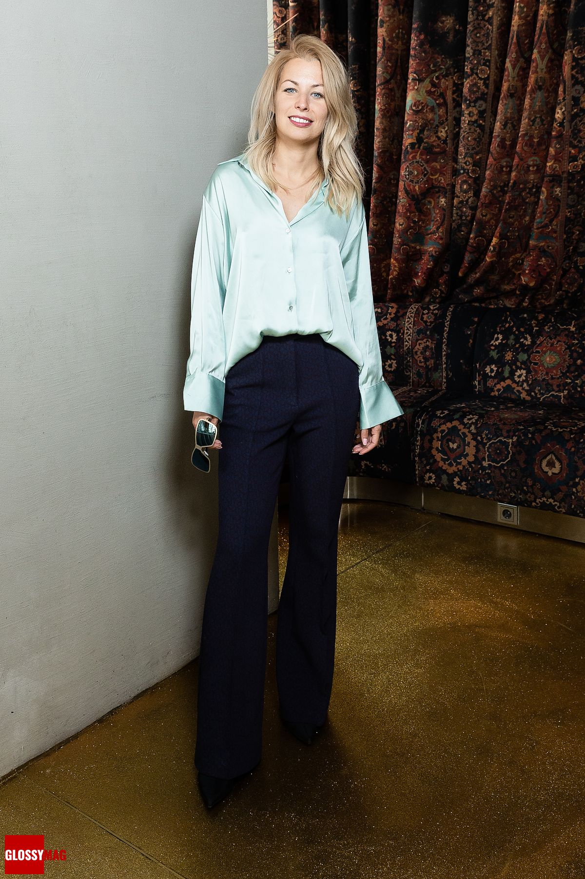 Наталья Старостина на презентации солнцезащитных очков Oxana Gresso x Subterranei в ресторане «Гвидон», 20 мая 2022 г., фото 1