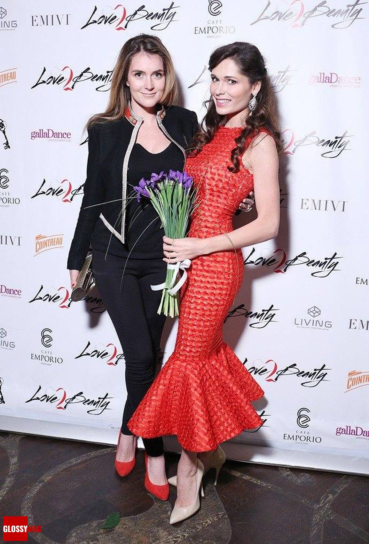 Алина Топалова, Полина Аскери на праздновании 2-летия Love2Beauty.ru в EMPORIO CAFE, 20 ноября 2014 г.