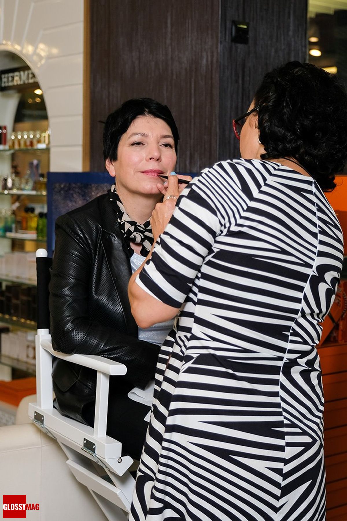 Корин Жак в корнере Sisley Paris на закрытом мероприятии Beauty CHOICE в Rivoli Perfumery в ТГ Модный сезон, 28 июня 2017 г.