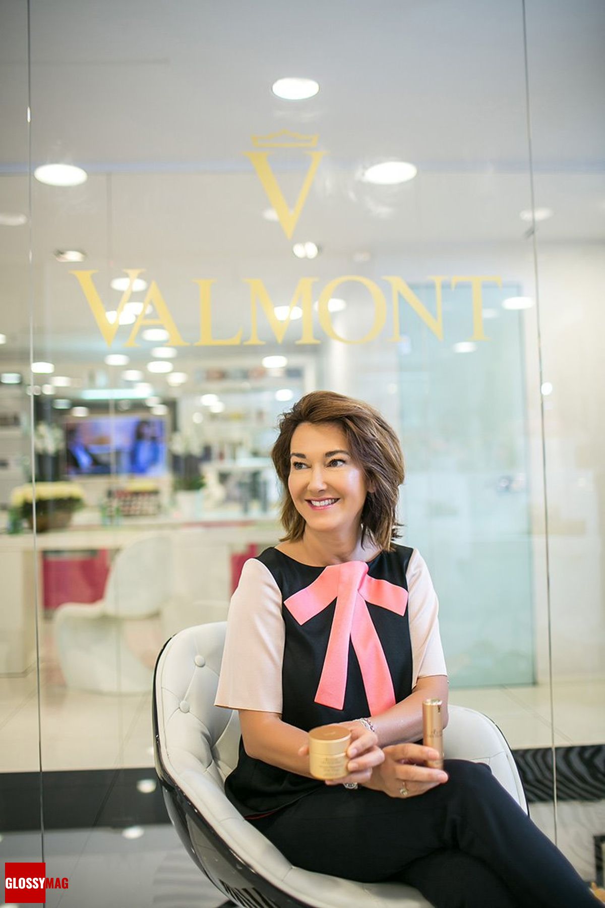 Софи Гийон: «Любовь к женщине, к женской красоте — это то, что движет маркой Valmont», фото 4 Интервью Виктора Гостищева с Софи Гийон Valmont, фото 4