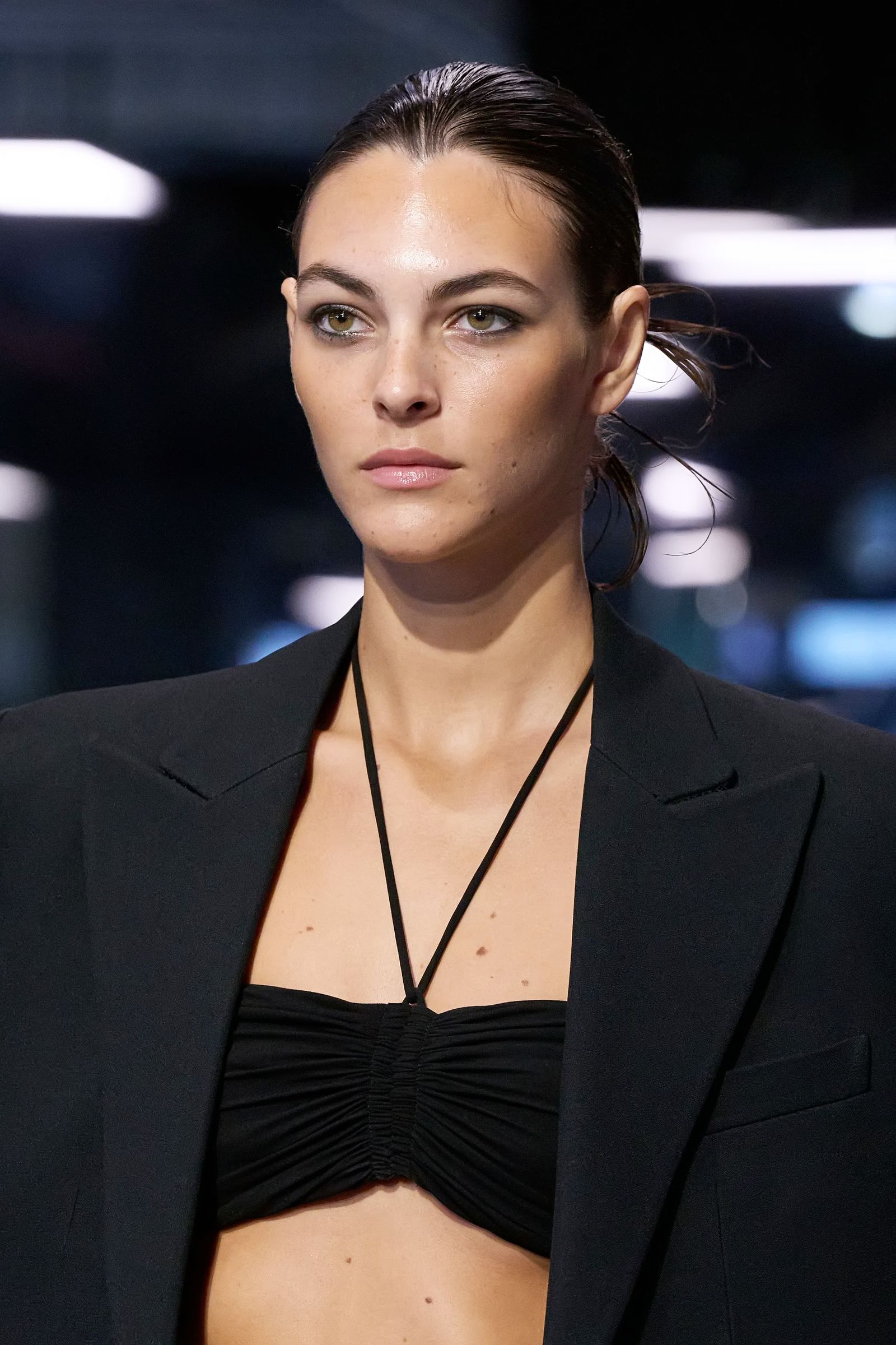 Michael Kors Spring 2023 Ready-to-Wear Прозрачный блеск: Michael Kors Spring 2023 Ready-to-Wear