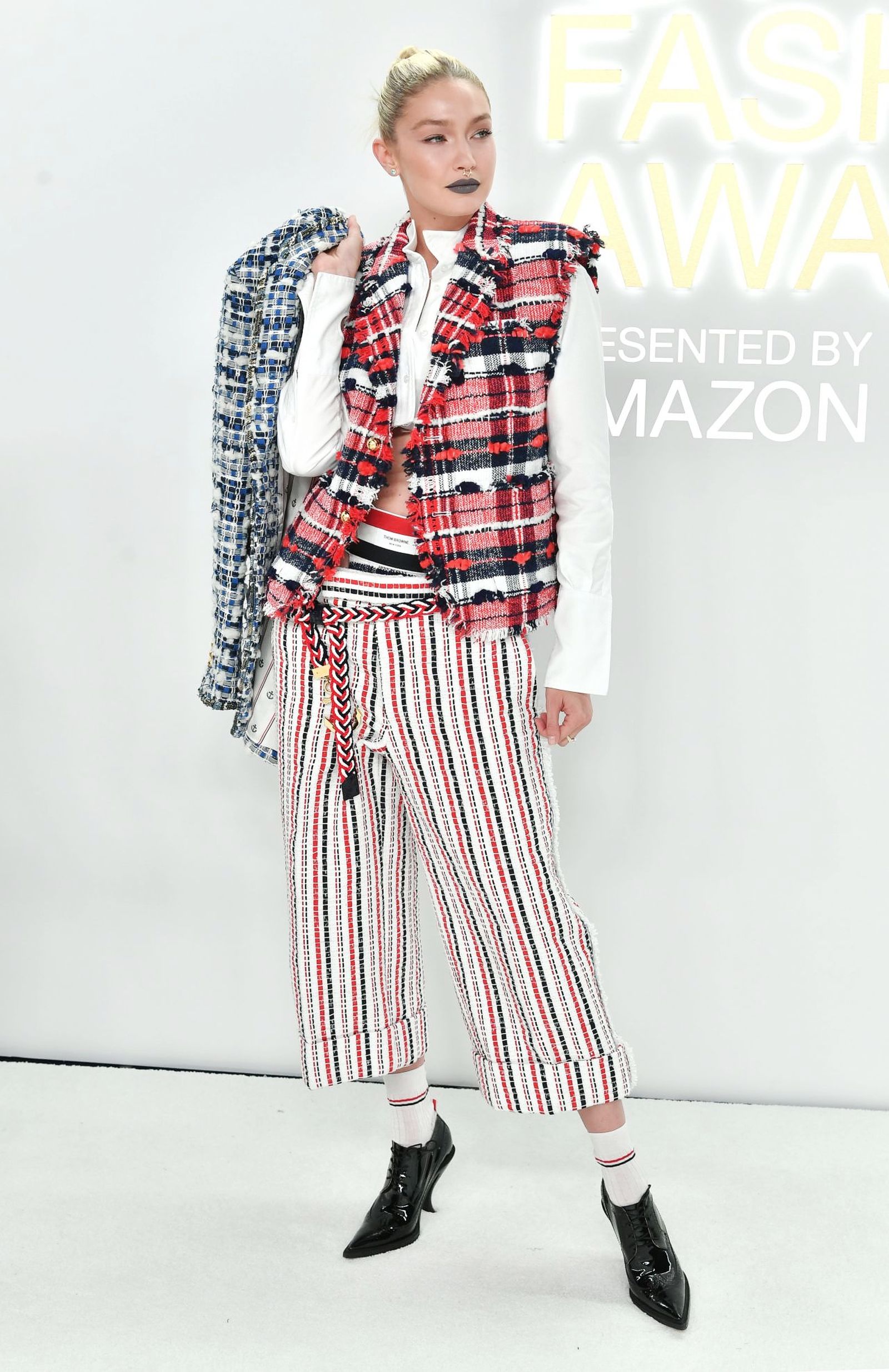 Джиджи Хадид на церемонии CFDA Awards 2022 в Нью-Йорке, 7 ноября 2022 г., фото 1