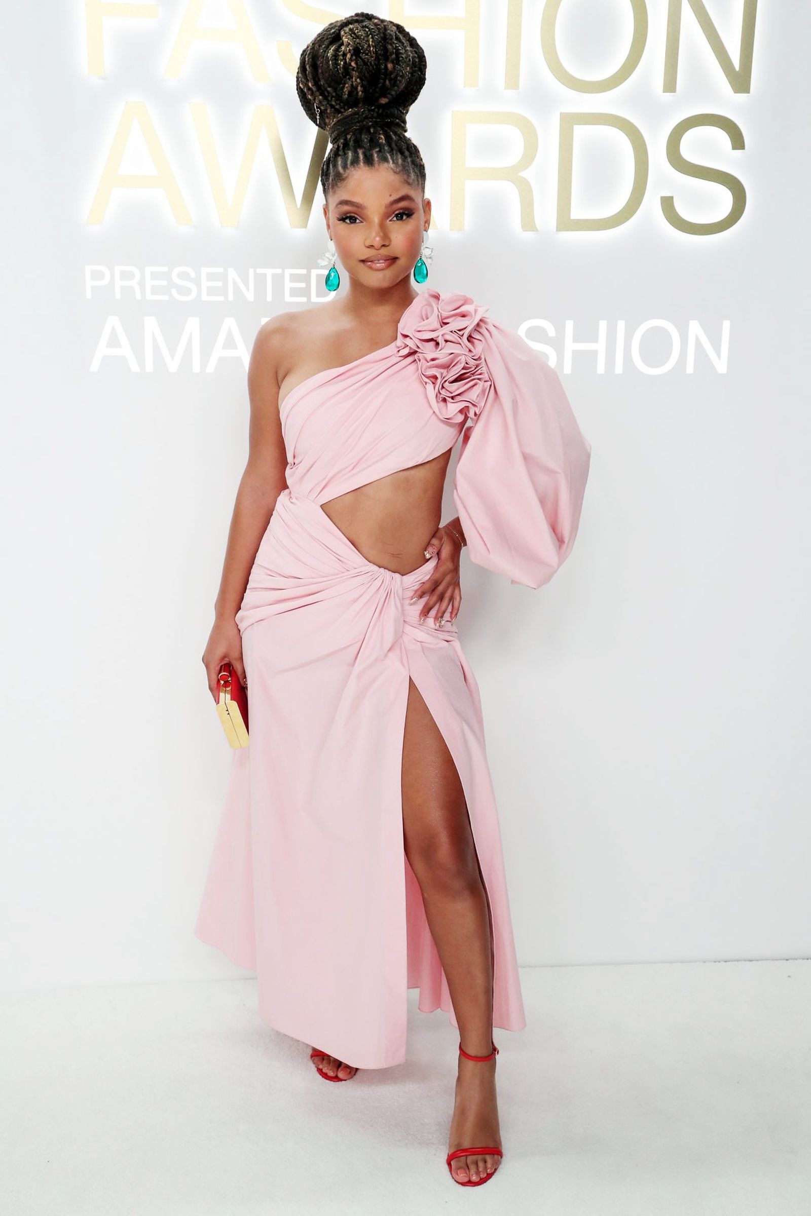 Холли Бейли на церемонии CFDA Awards 2022 в Нью-Йорке, 7 ноября 2022 г.