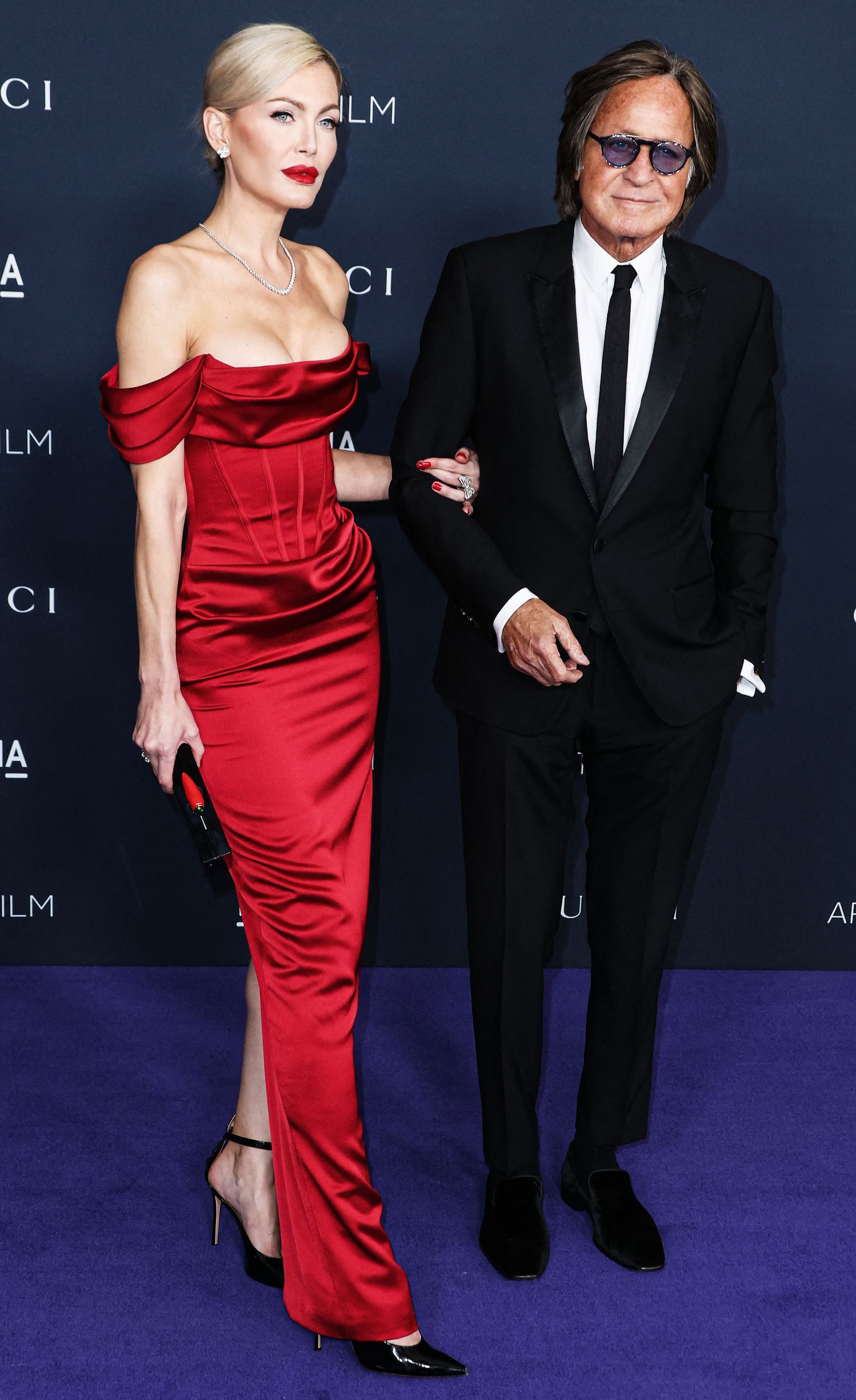 Кени Сильва и Мохамед Хадид на 11-м ежегодном гала-концерте LACMA Art + Film Gala 2022 в Лос-Анджелесе, 5 ноября 2022 г.