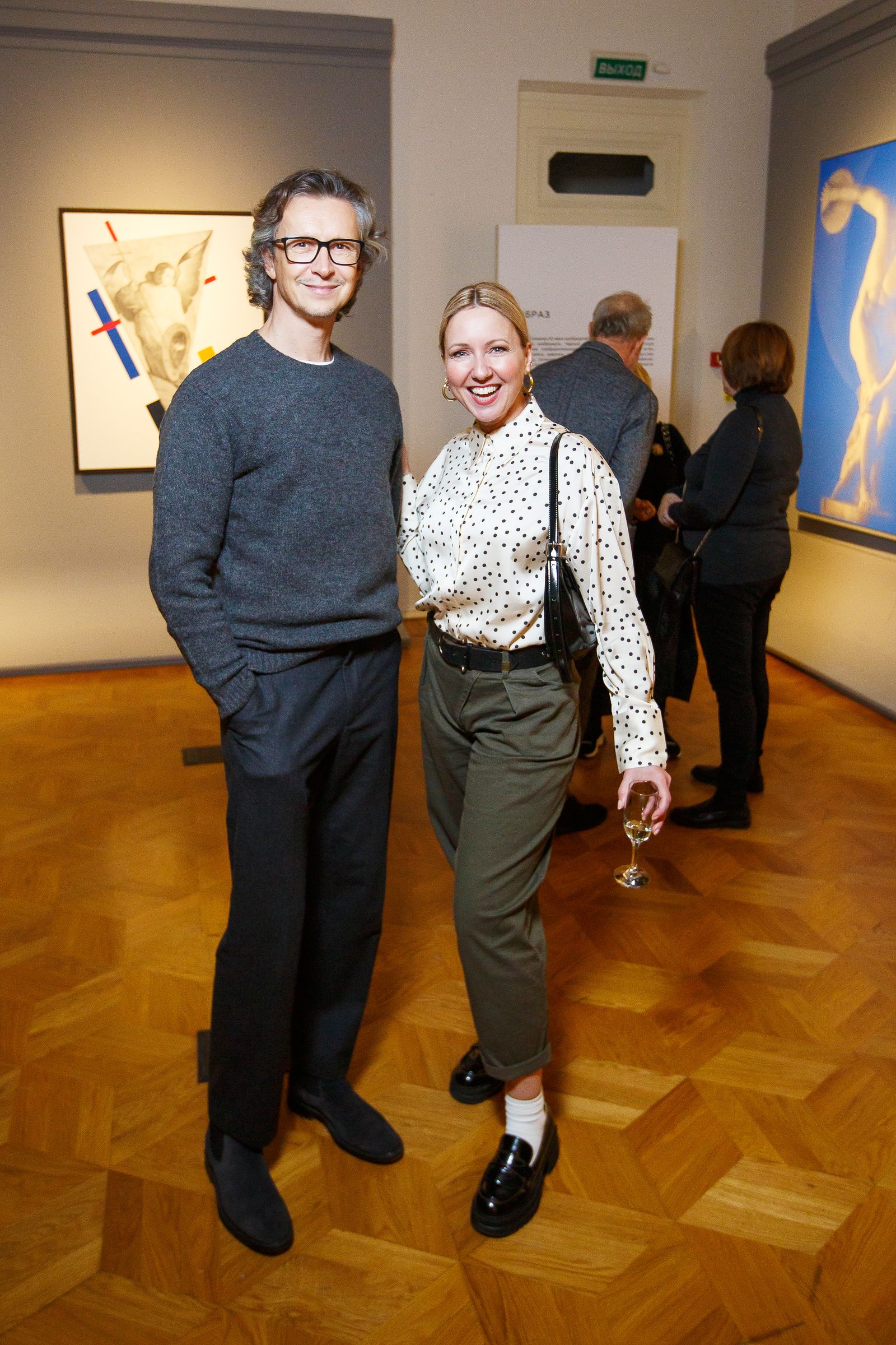Олег Худзиев и Дарья Субботина на открытии выставки «Re:Renaissance. Егор Остров» в РОСИЗО Олег Худзиев и Дарья Субботина на открытии выставки «Re:Renaissance. Егор Остров»