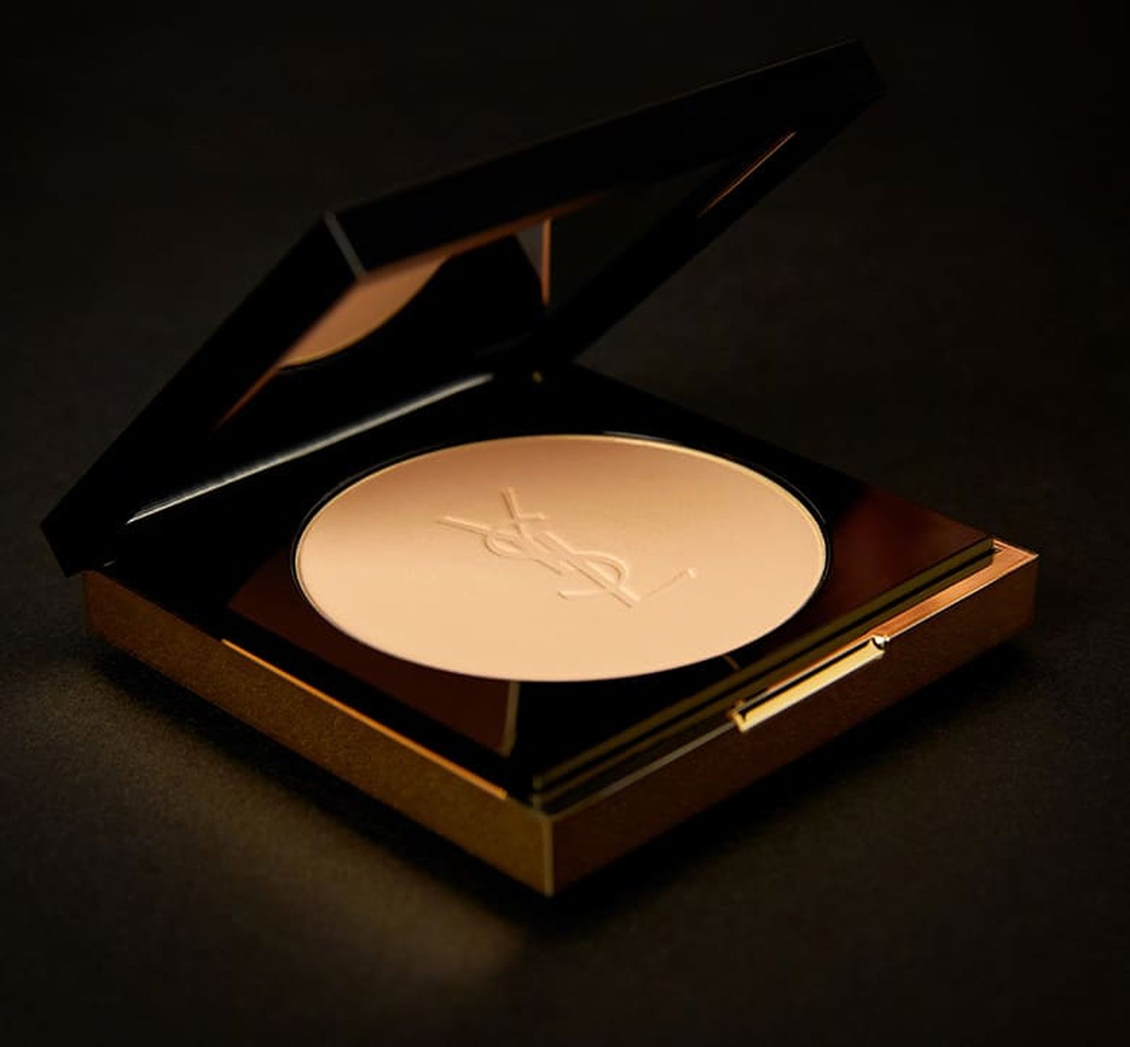 Yves Saint Laurent Beauté All Hours Setting powder Yves Saint Laurent Beauté, фиксирующая пудра All Hours Setting powder