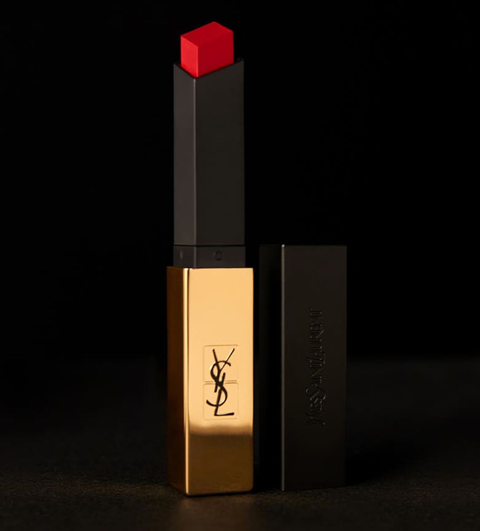 Yves Saint Laurent Beauté, матовая помада для губ Rouge Pur Couture The Slim Yves Saint Laurent Beauté, матовая помада для губ Rouge Pur Couture The Slim, оттенок 21 — Rouge Paradoxe