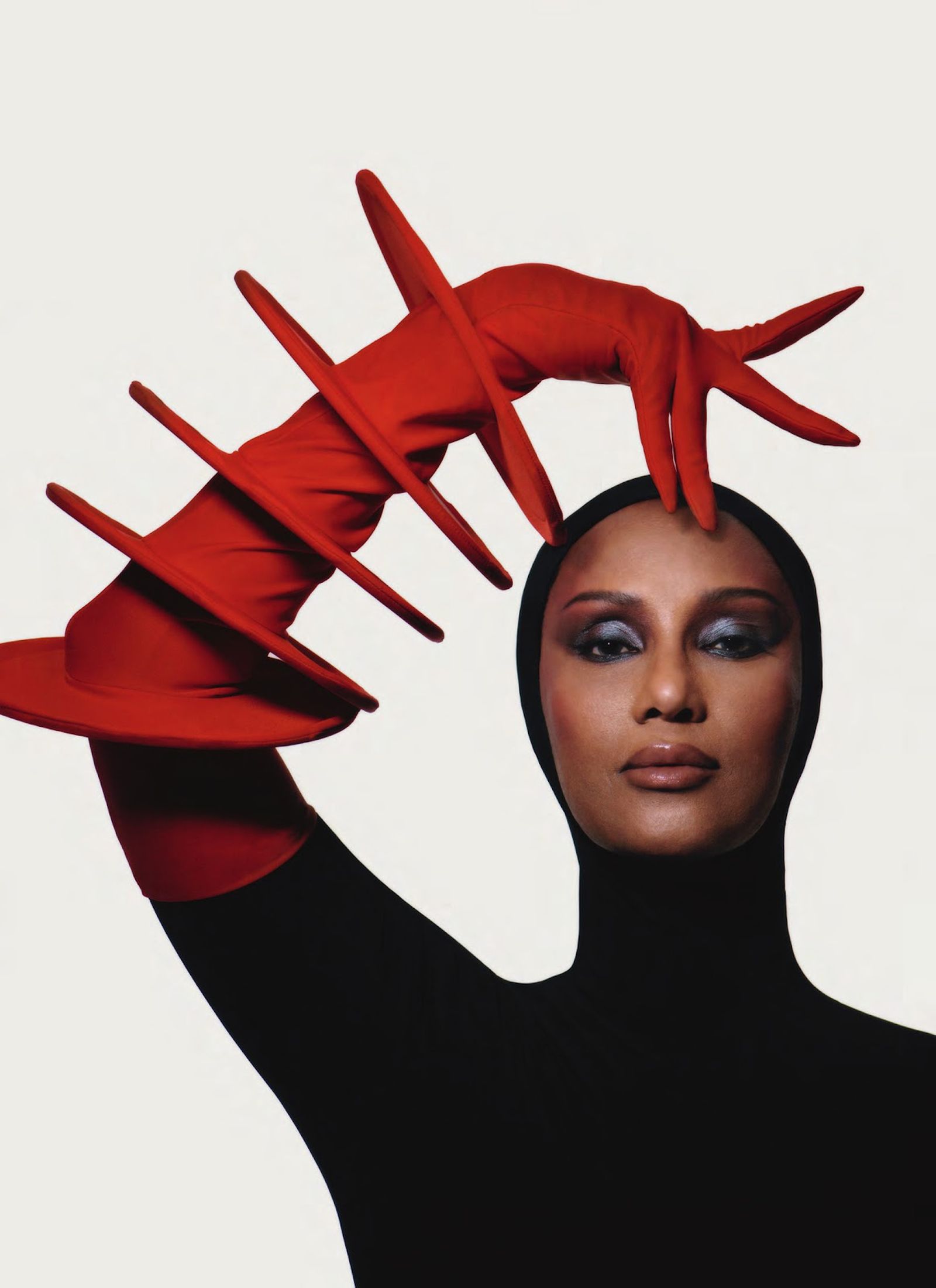Иман в объективе Надин Иджевере для Vogue UK, фото 3