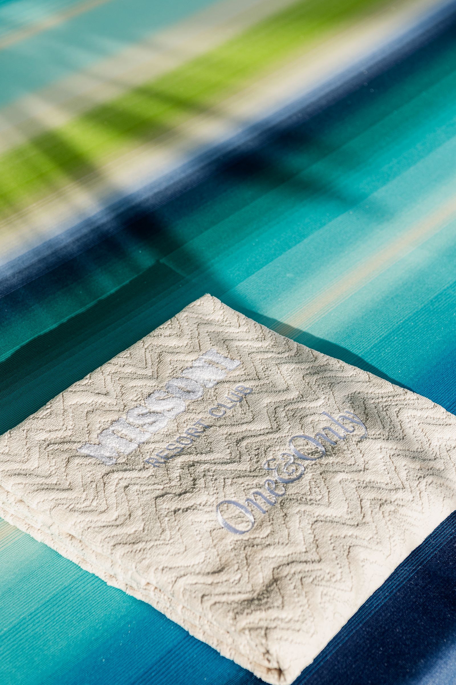 Итальянский модный Дом Missoni преобразил курорт One&Only Reethi Rah, фото 3 Итальянский модный Дом Missoni преобразил мальдивский курорт One&Only Reethi Rah, фото 3