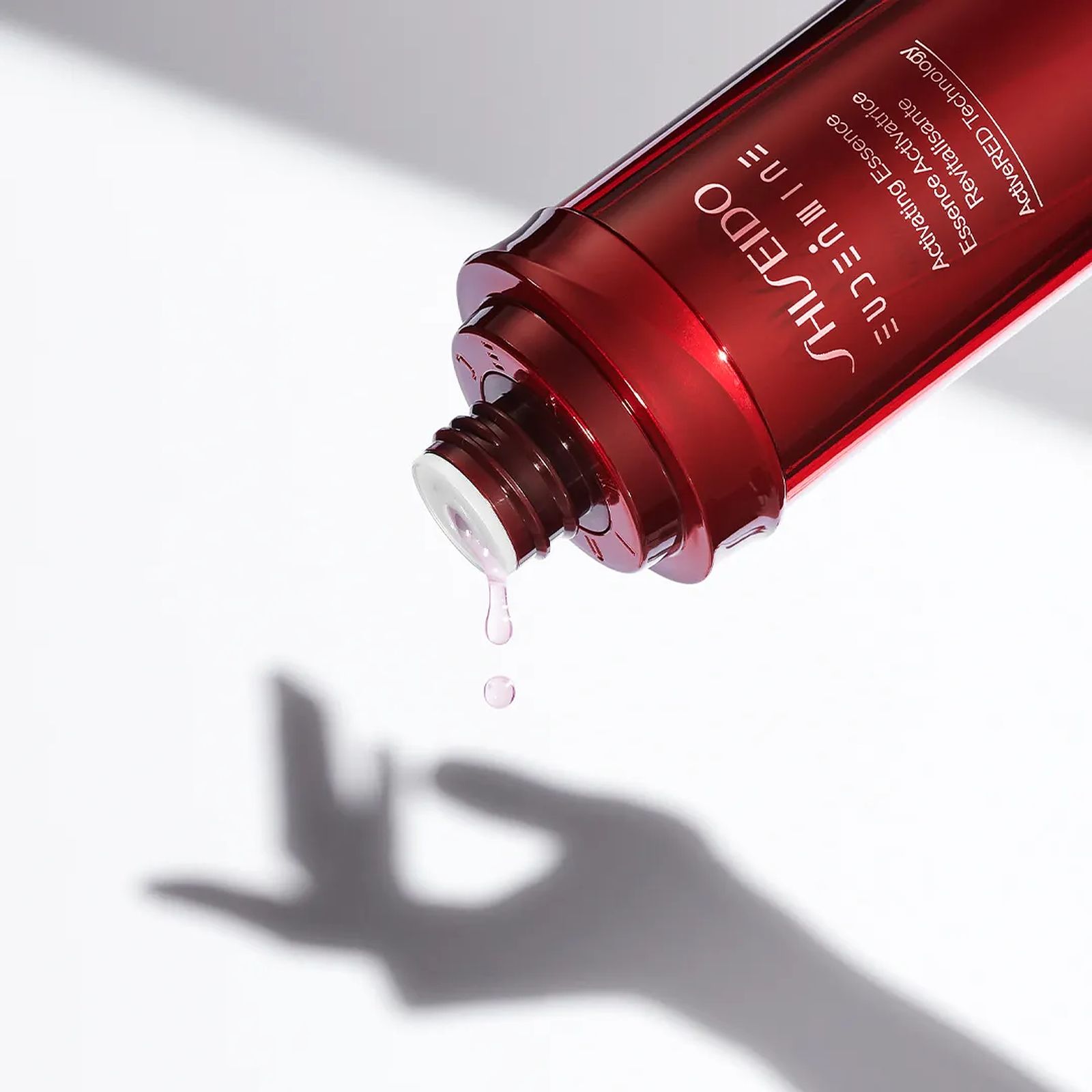 Возрождение легенды Shiseido: обновленная активирующая эссенция Eudermine, фото 1 Обновленная активирующая эссенция Eudermine Shiseido, фото 1
