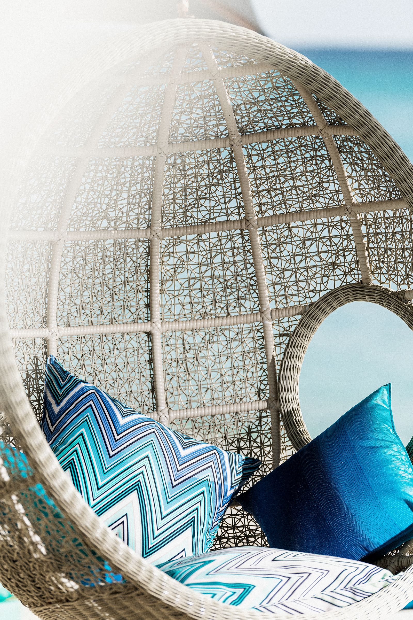 Подвесное кресло у Grand Sunset Residence на курорте One&Only Reethi Rah, фото 2 Подвесное кресло у Grand Sunset Residence на мальдивском курорте One&Only Reethi Rah, фото 2