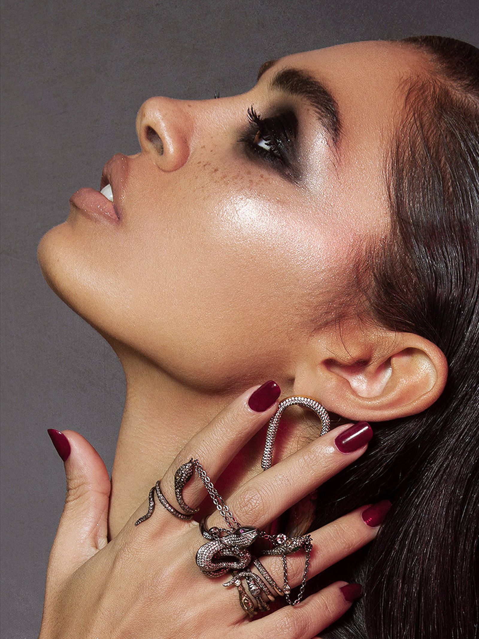 Рэйвен Лин для Elle Arabia, фото 5 Рэйвен Лин в объективе Квинтина Переса и Рона Эрика Одчигу для Elle Arabia, фото 5