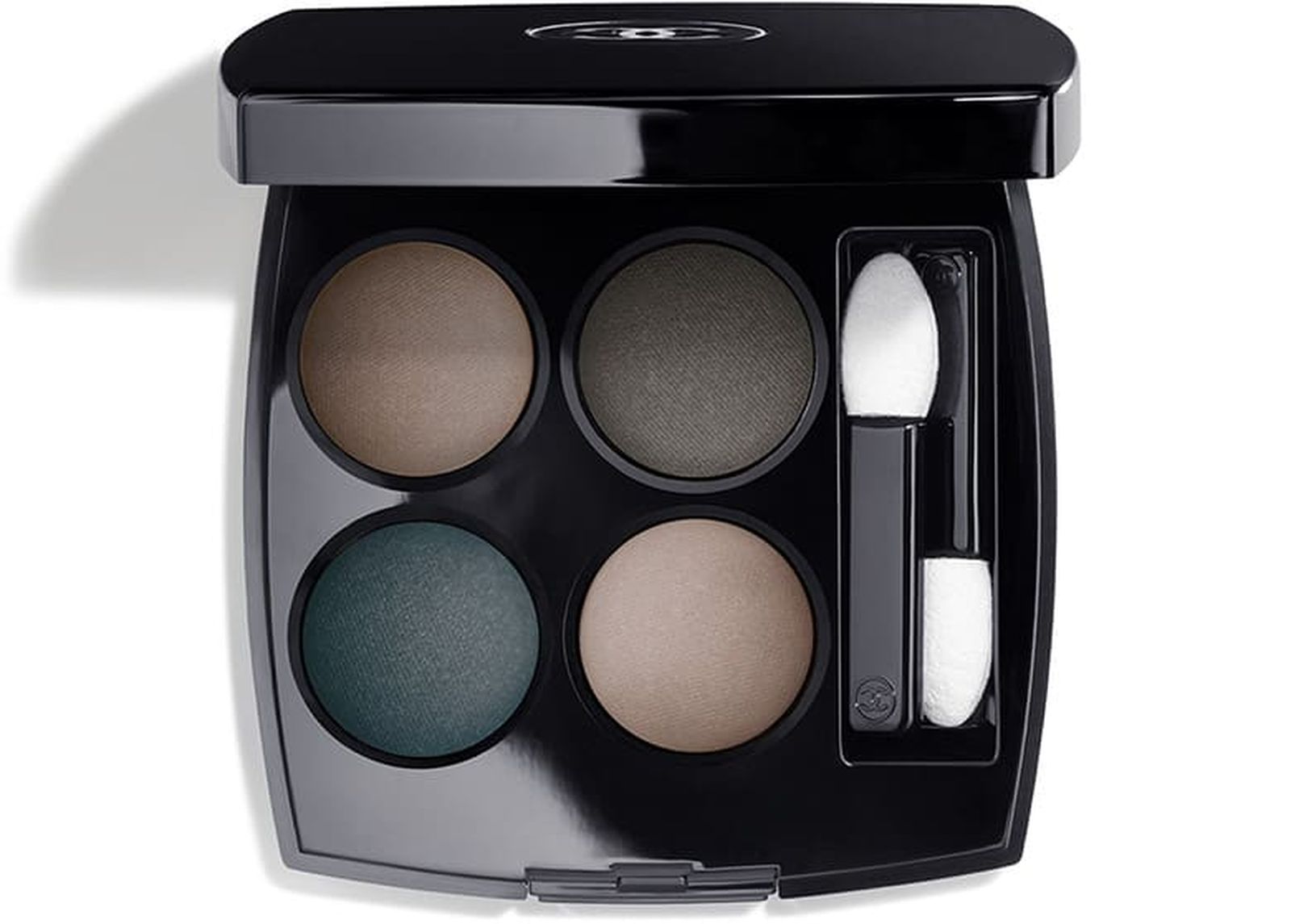 Chanel, палитра теней для век Les 4 Ombres, оттенок 324 Blurry Blue: голубовато-серый; серо-коричневый; пыльно-синий; розовато-серый